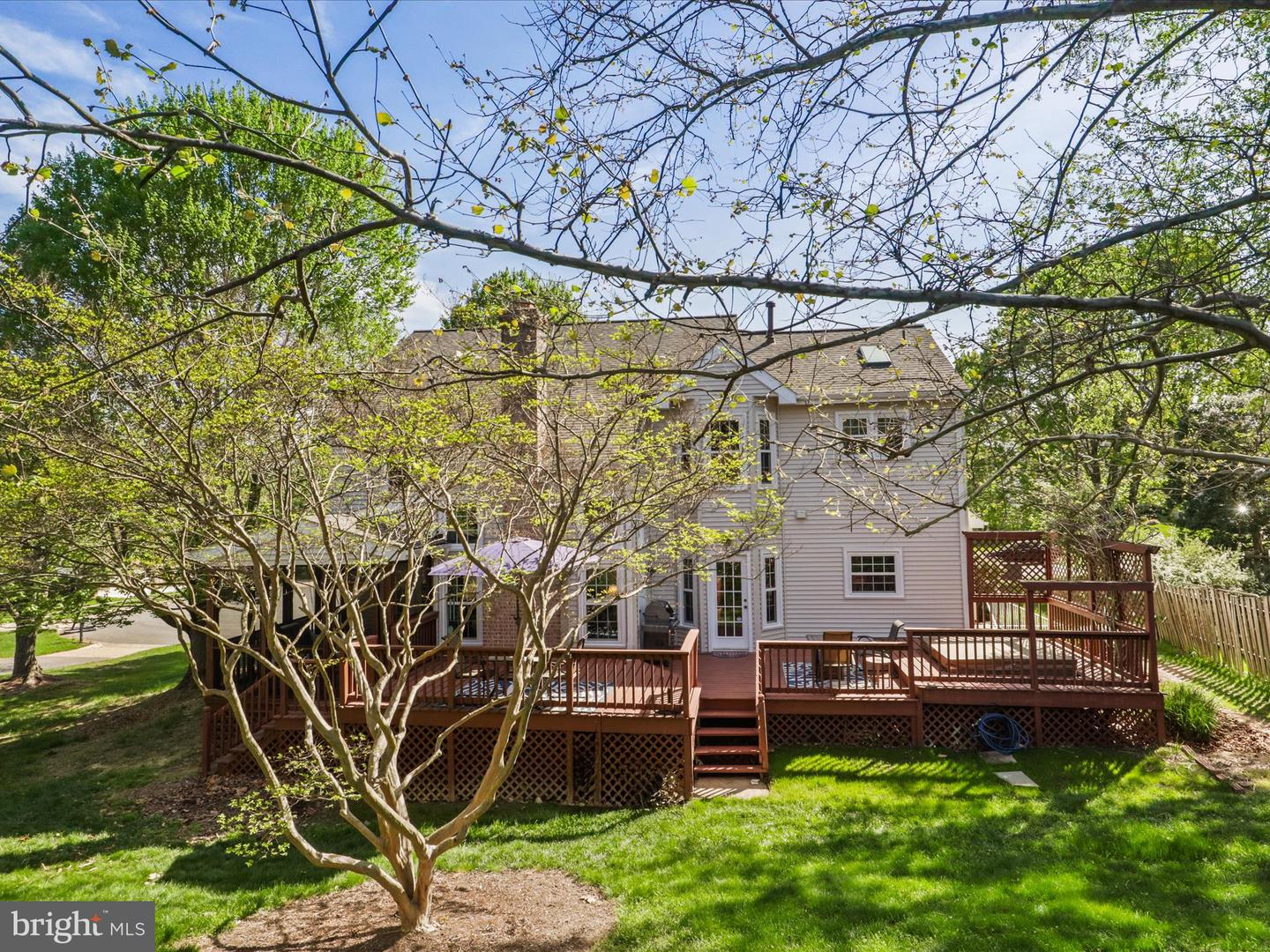 7908 Chardon Ct