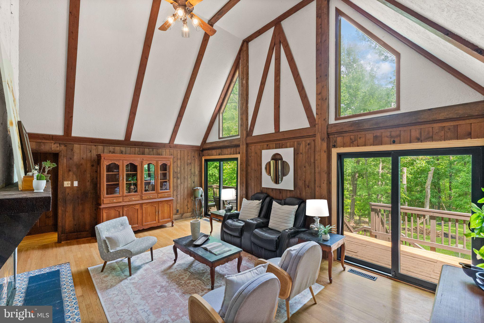 11713 HENDERSON ROAD