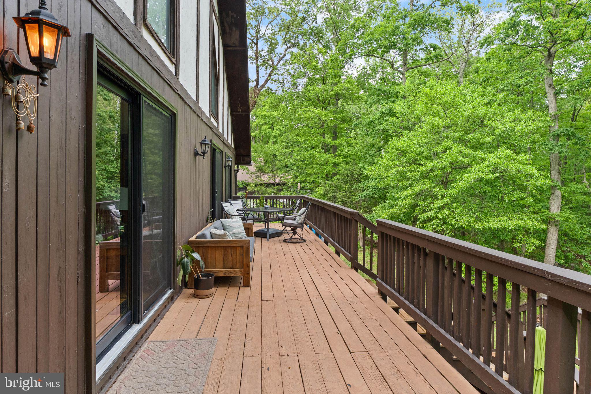 11713 HENDERSON ROAD