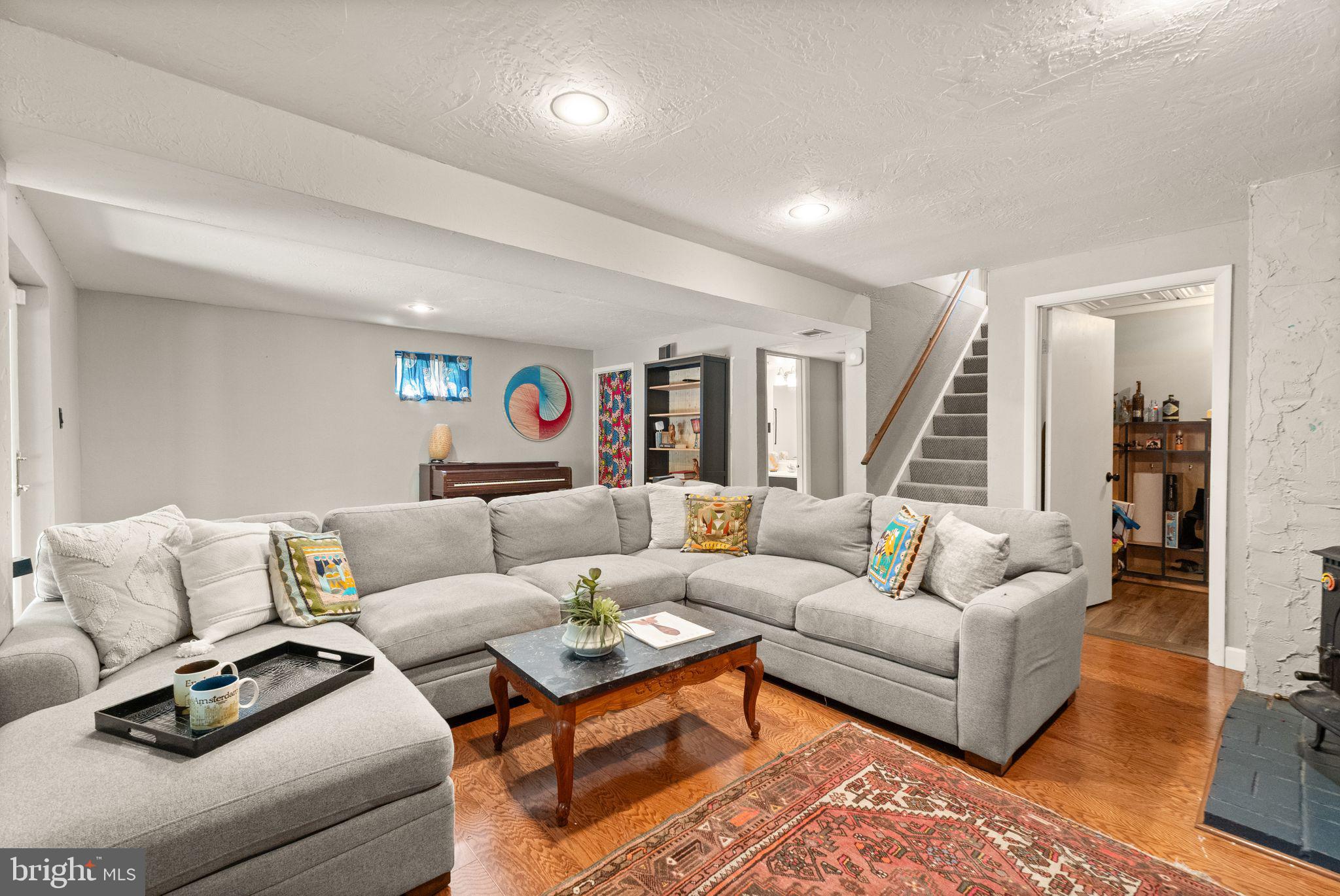 11713 HENDERSON ROAD