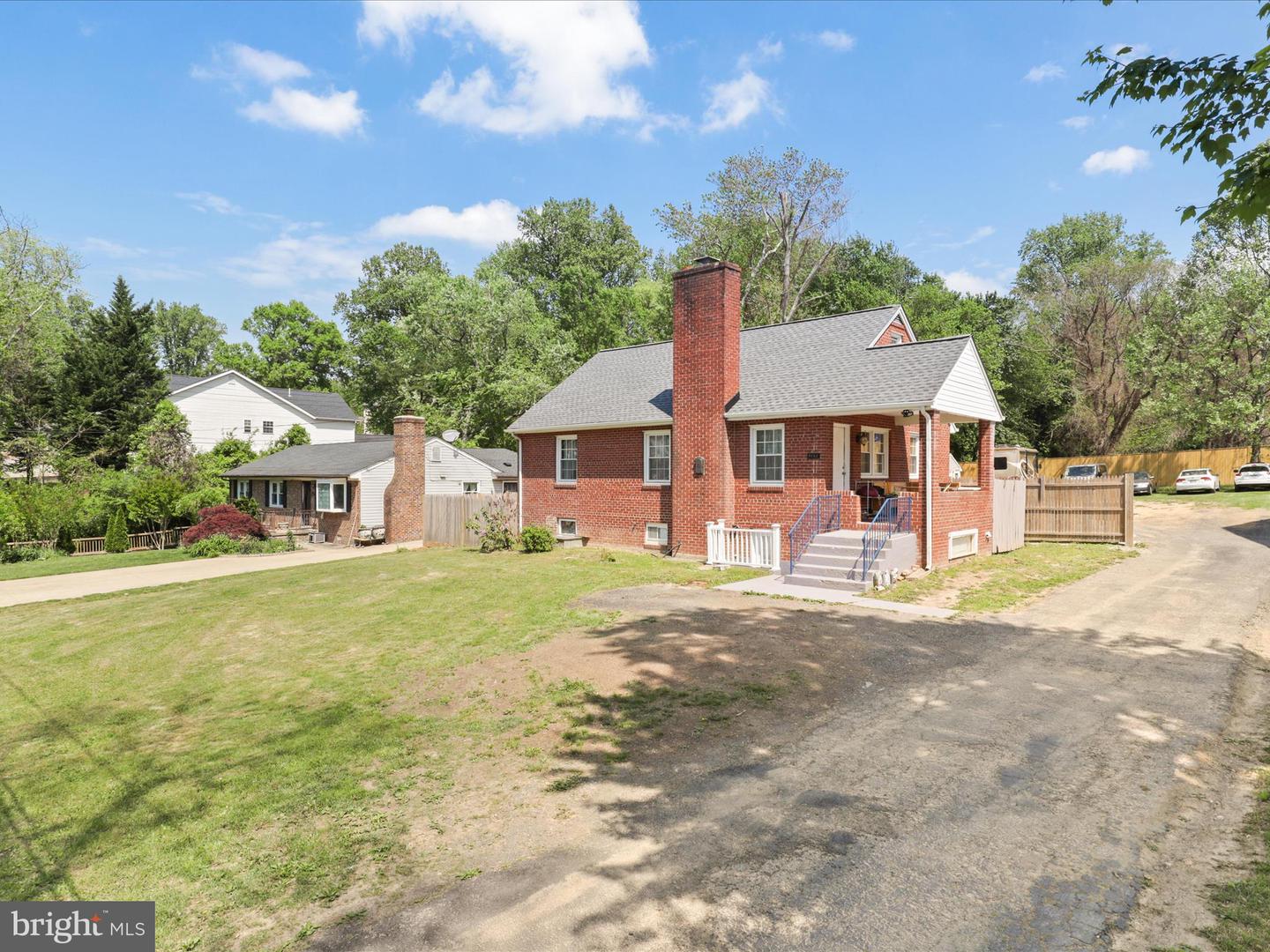 4101 Woodland Rd