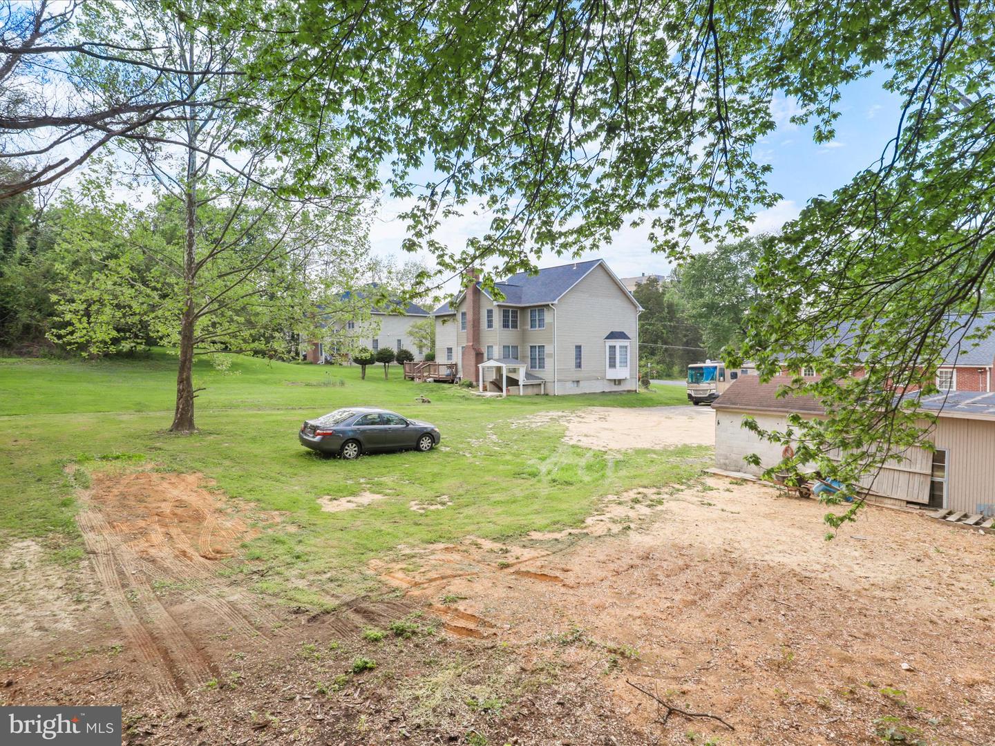 4101 Woodland Rd