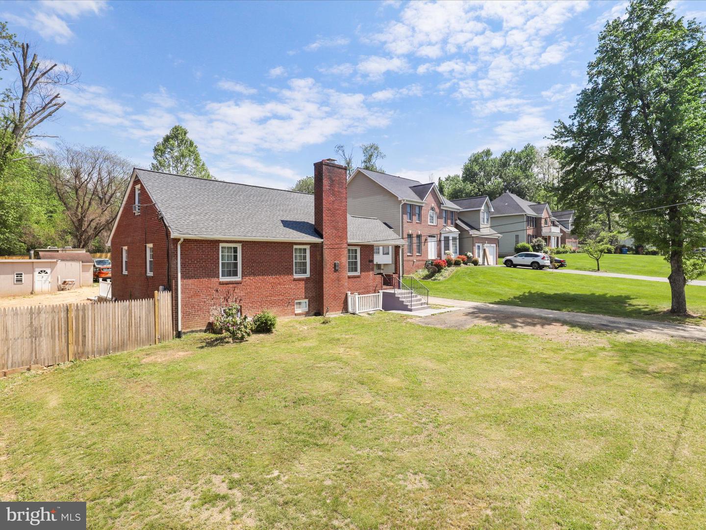 4101 Woodland Rd