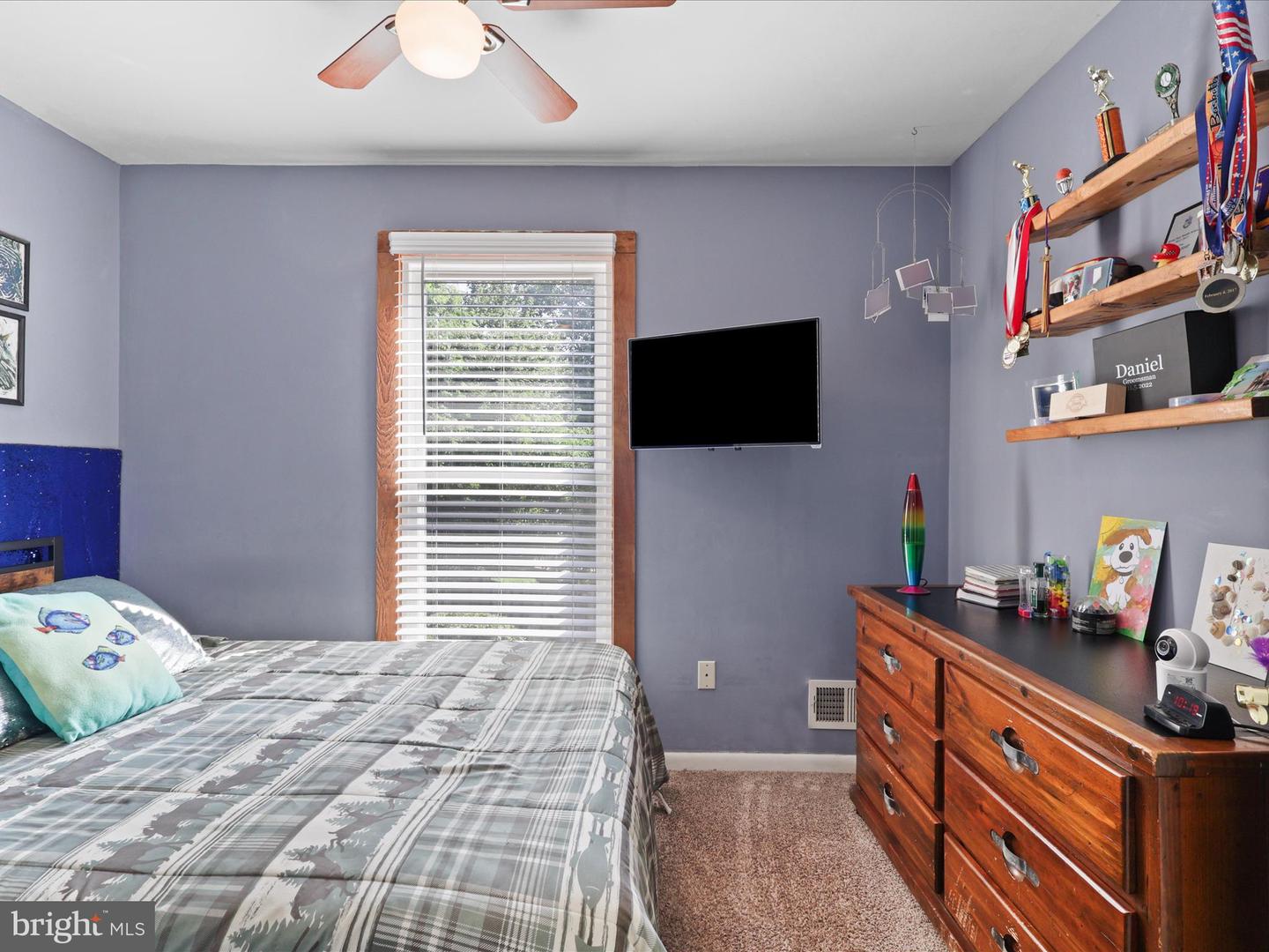 9035 Andromeda Dr