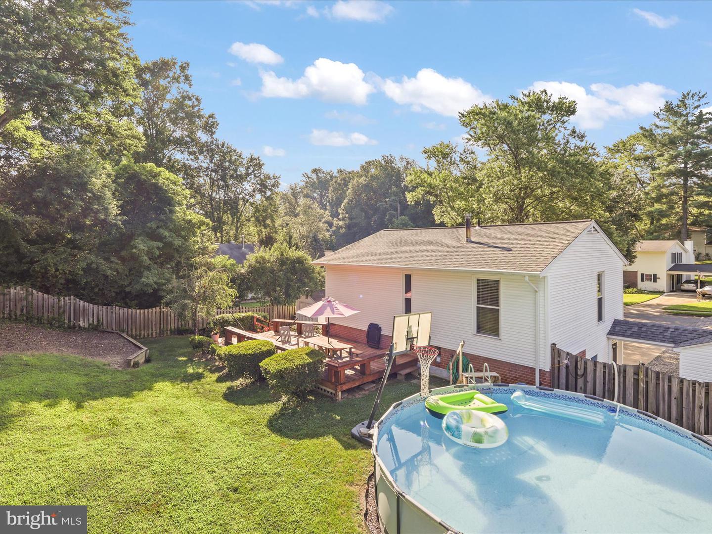 9035 Andromeda Dr