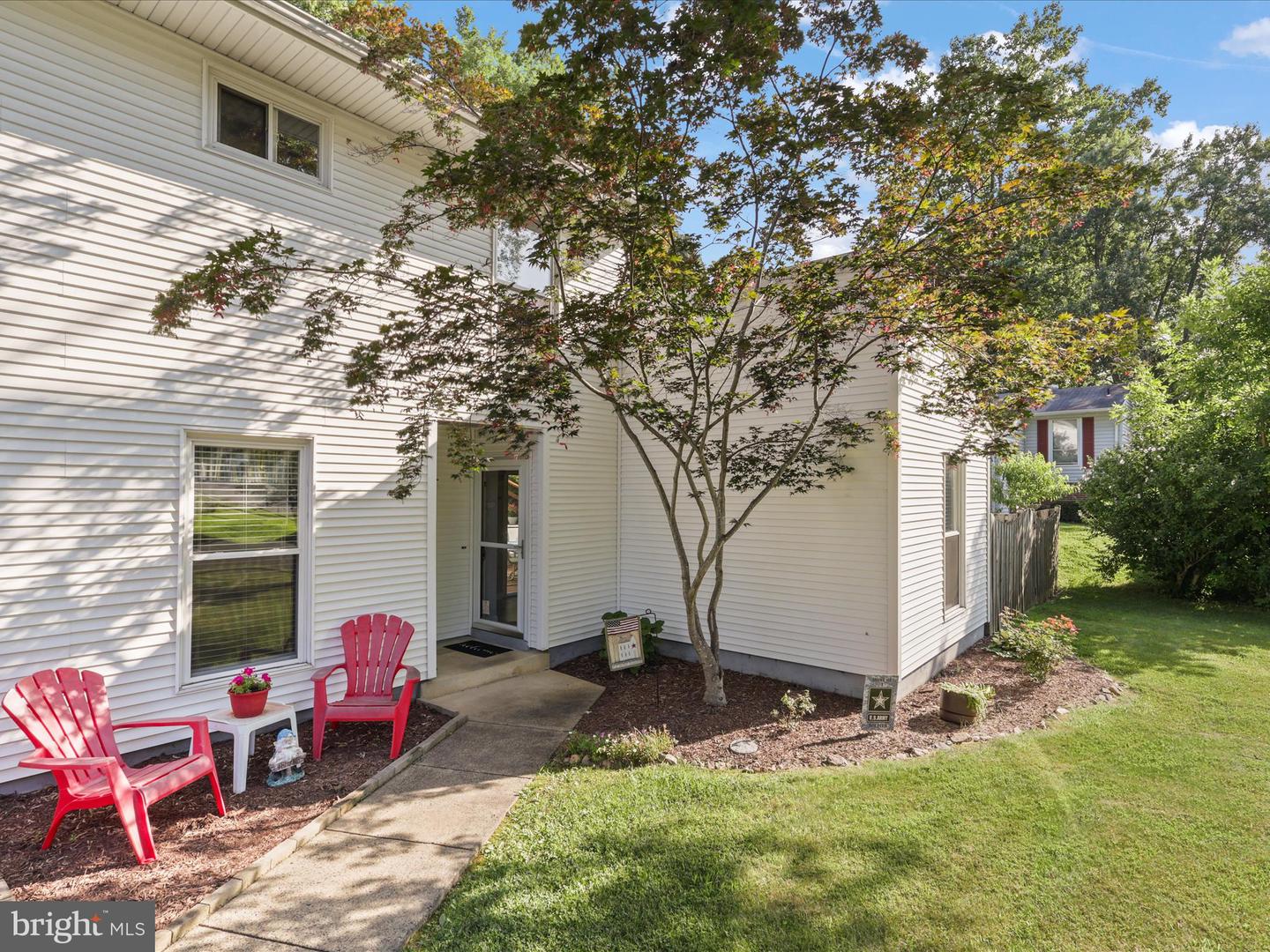 9035 Andromeda Dr