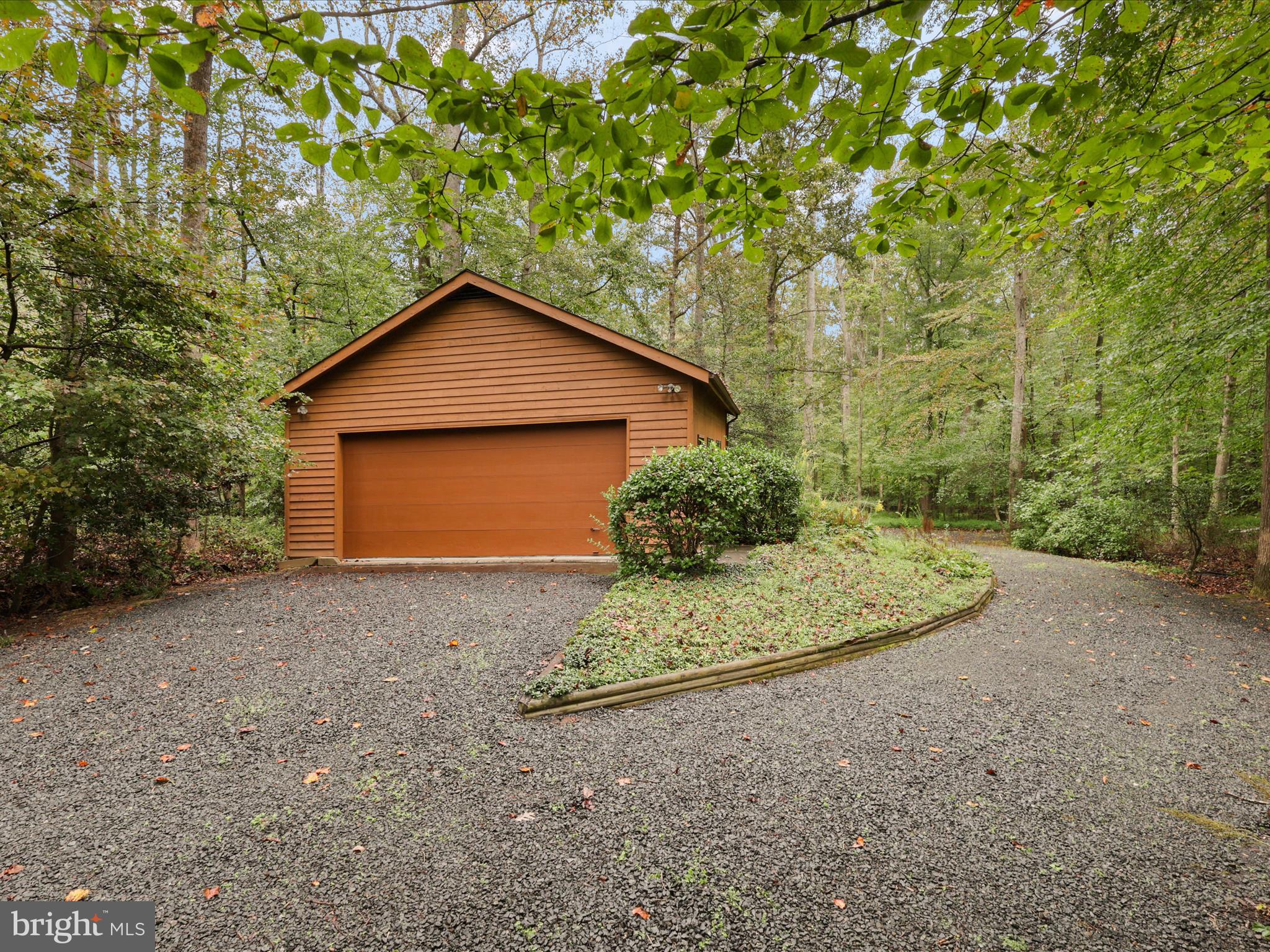 7293 PEPPER LANE