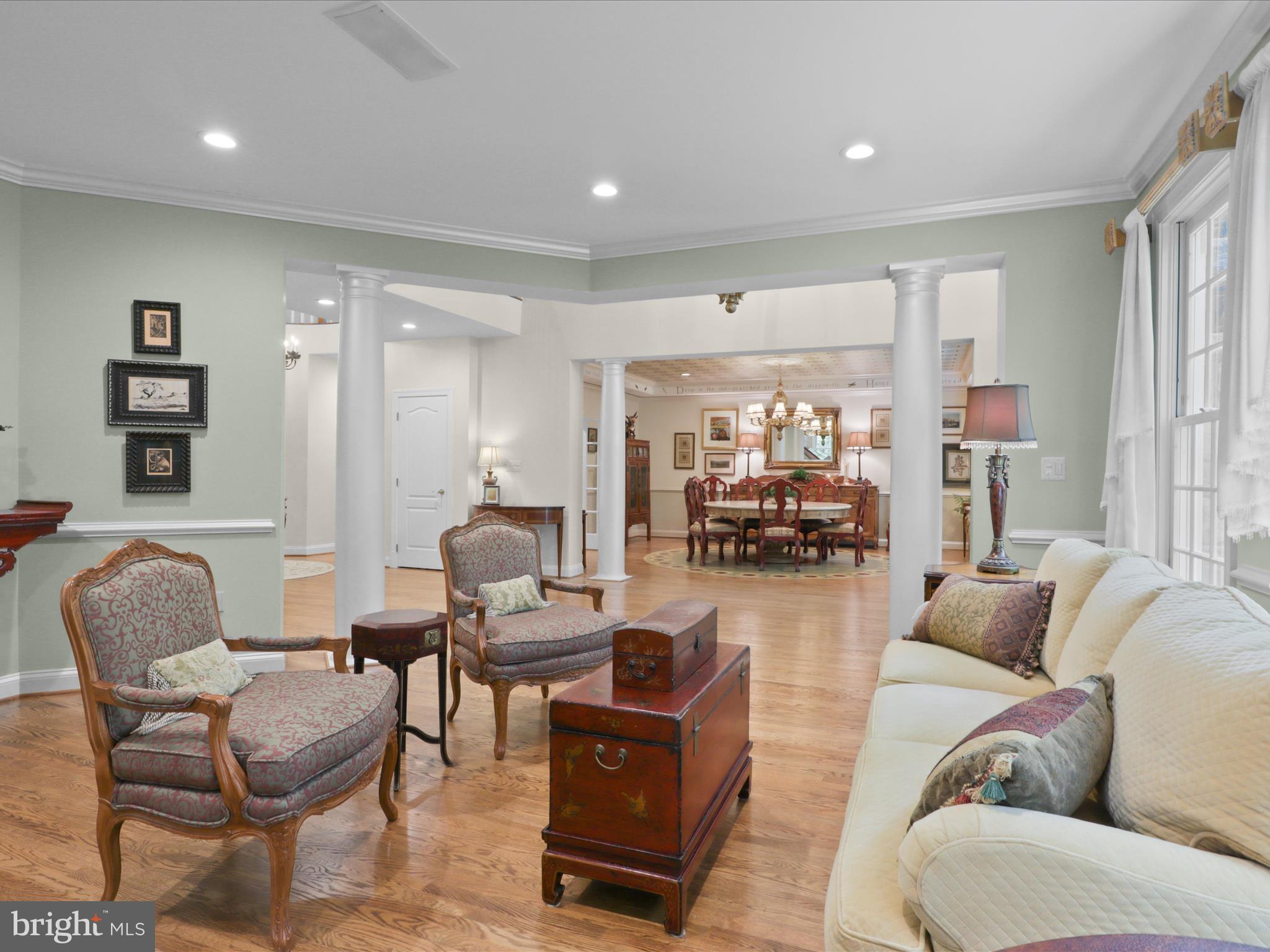 7211 TWELVE OAKS DRIVE