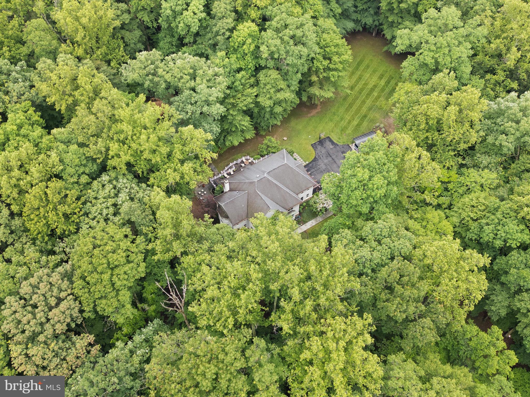 7211 TWELVE OAKS DRIVE