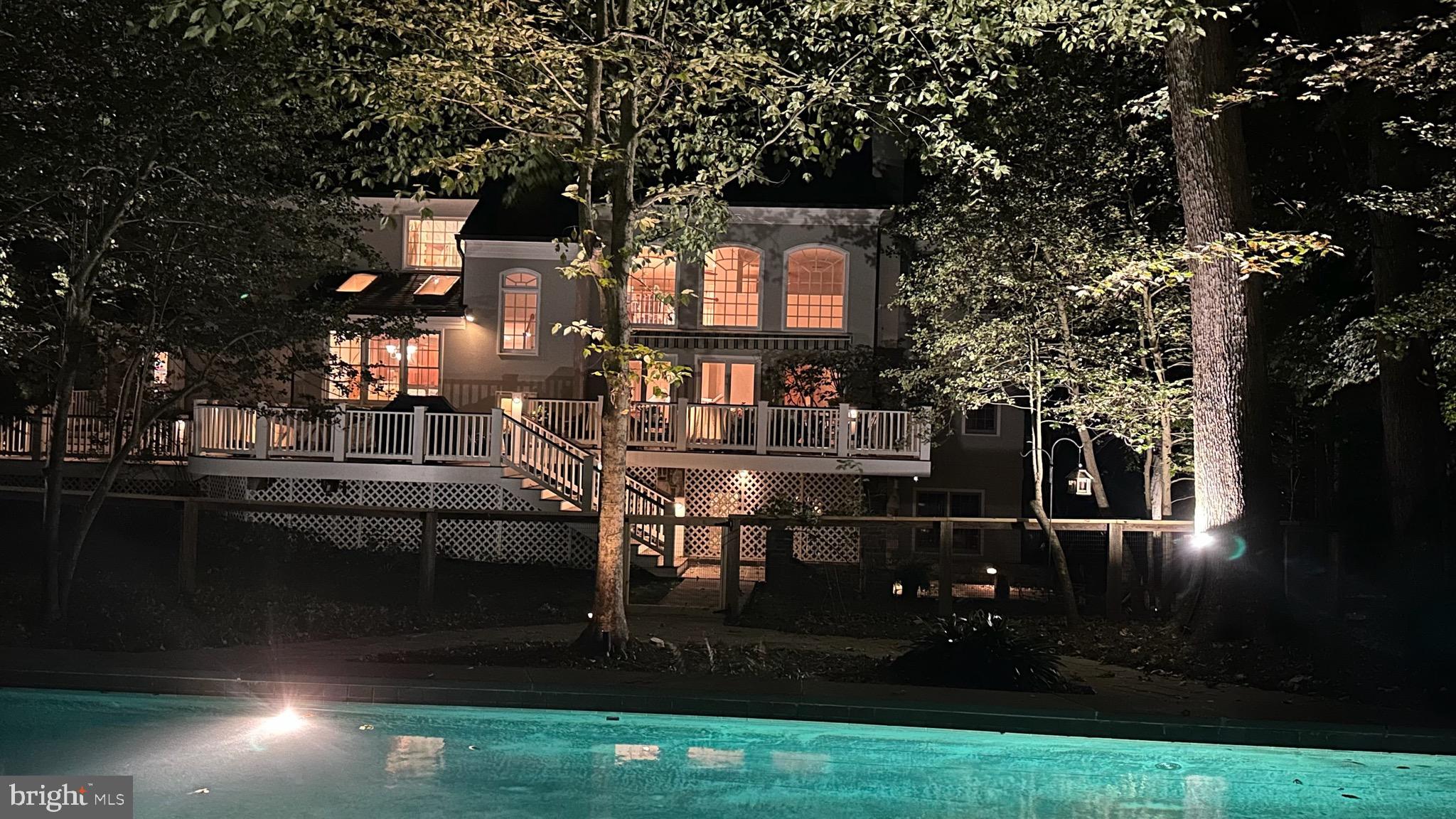 7211 TWELVE OAKS DRIVE
