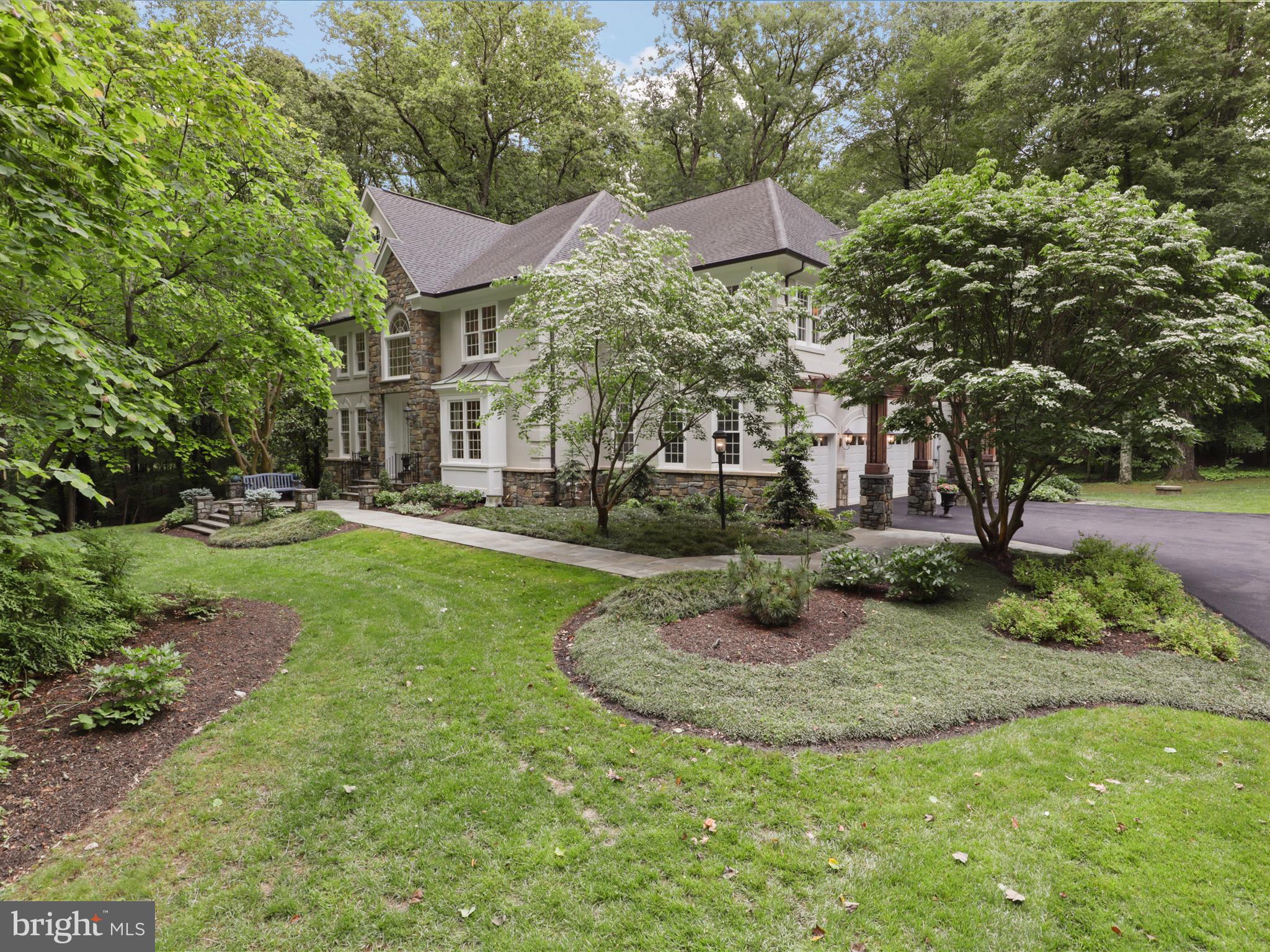 7211 TWELVE OAKS DRIVE