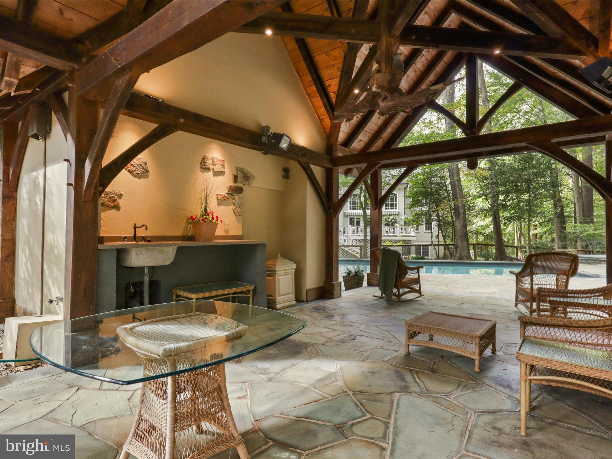 7211 TWELVE OAKS DRIVE