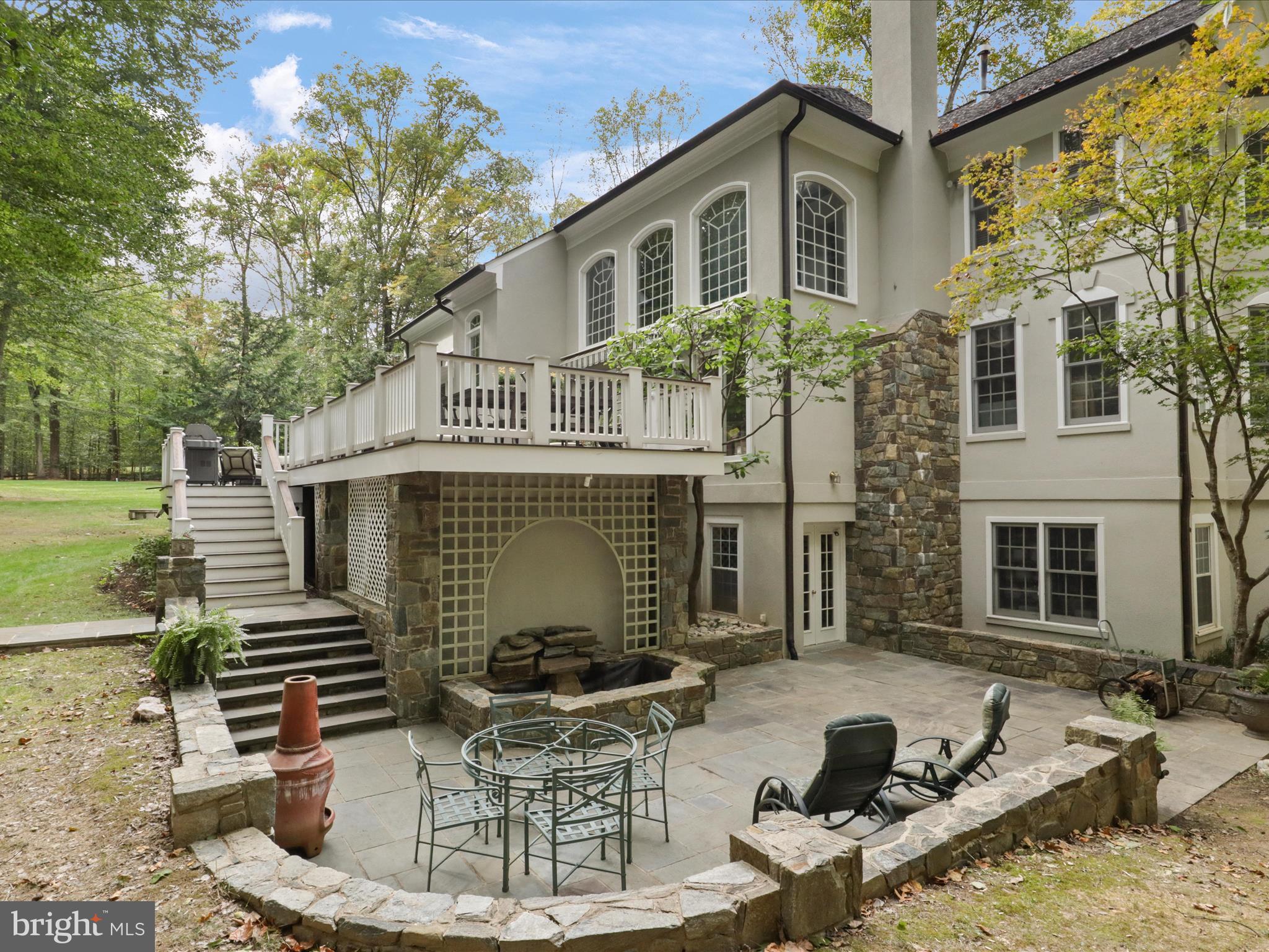7211 TWELVE OAKS DRIVE