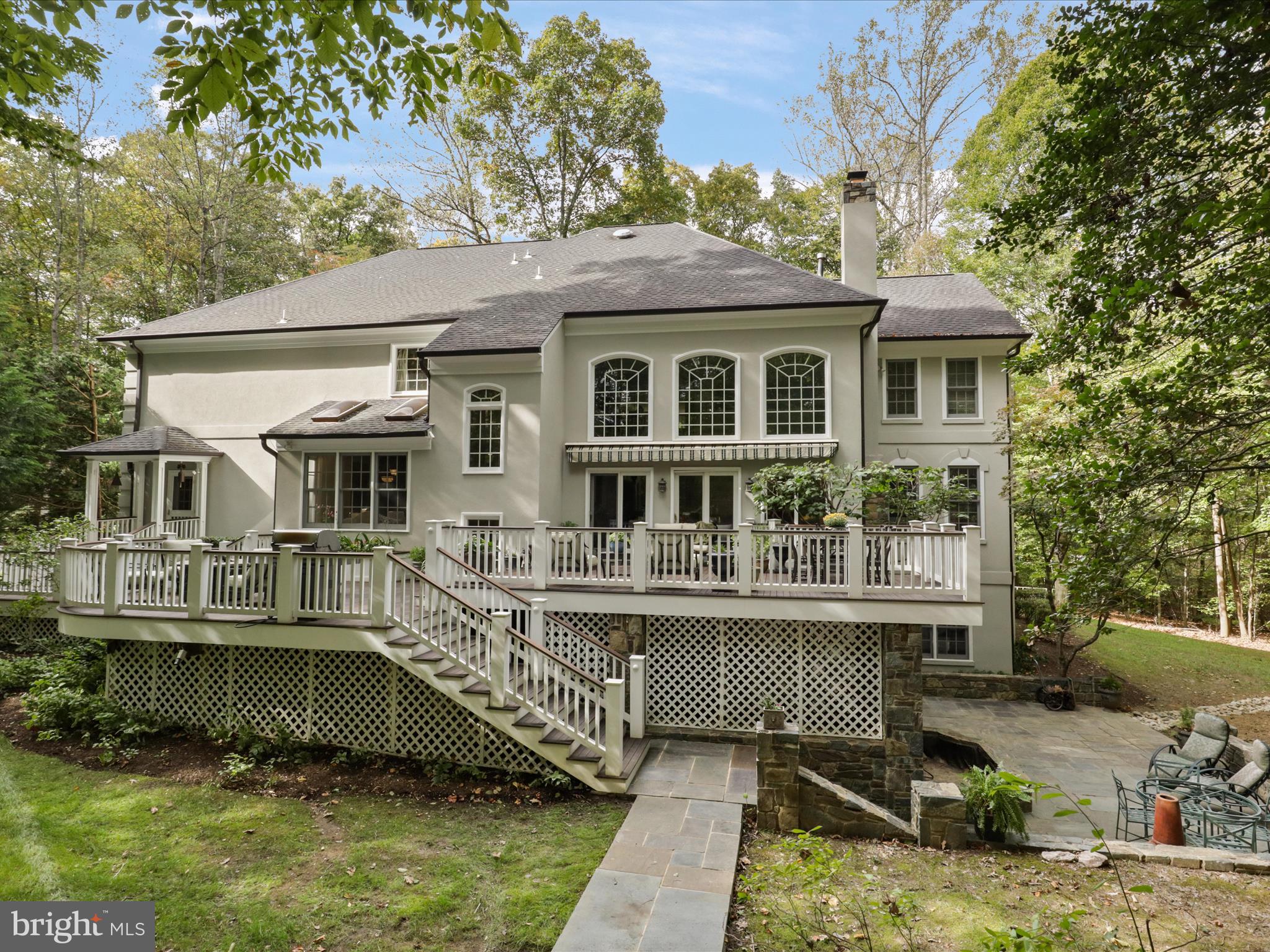 7211 TWELVE OAKS DRIVE