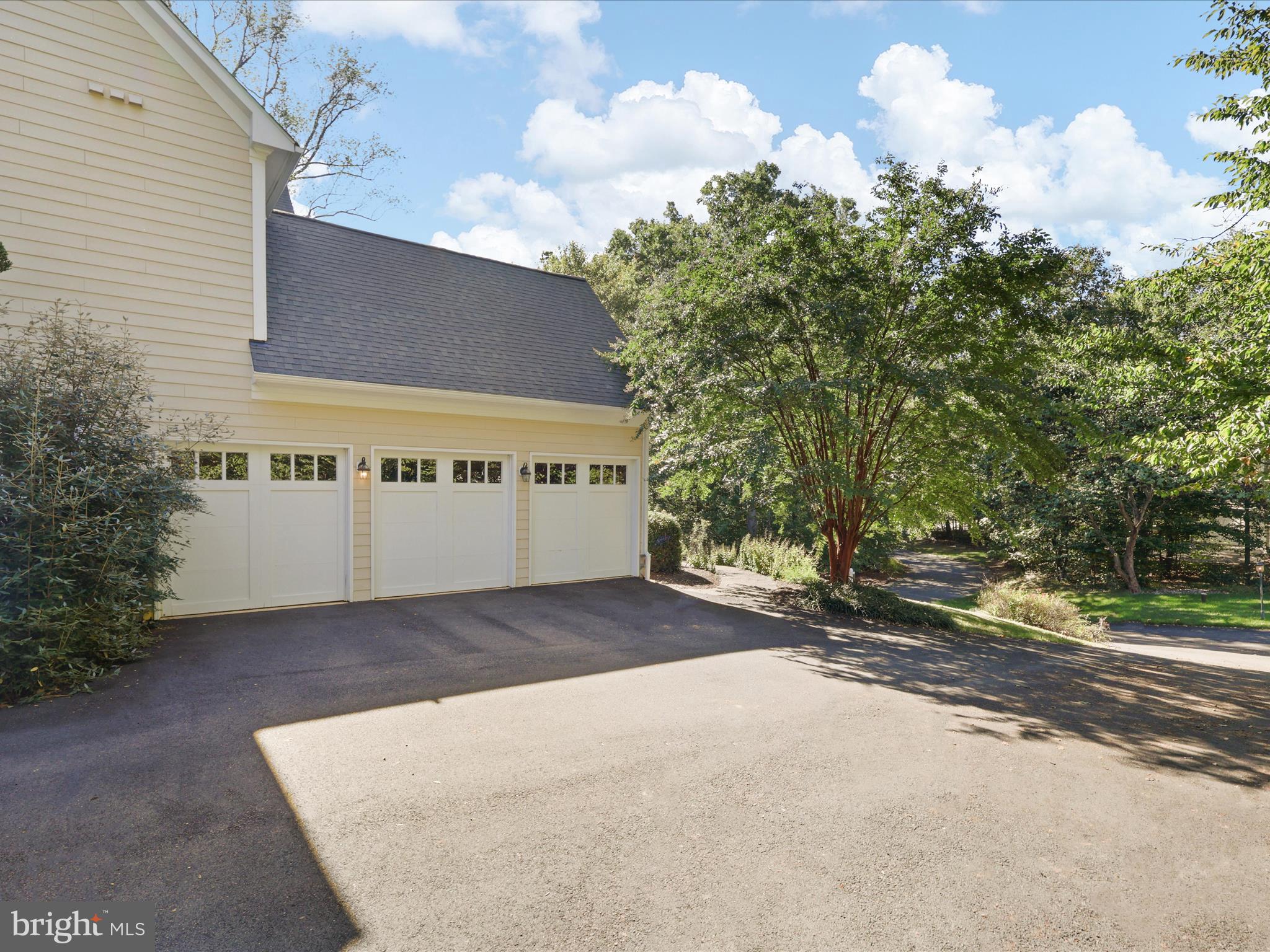 12848 REDBIRD RIDGE