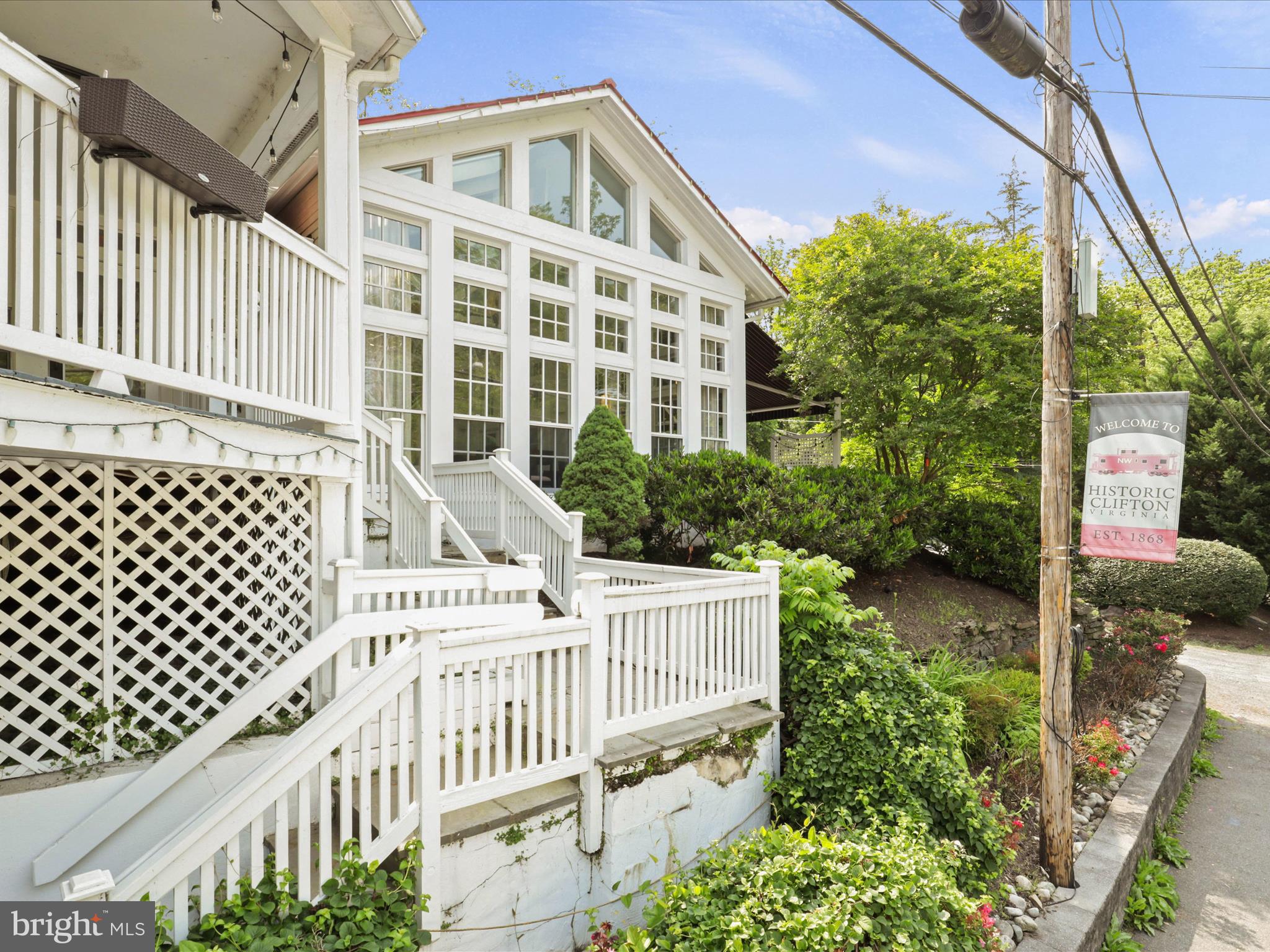 11713 HENDERSON ROAD