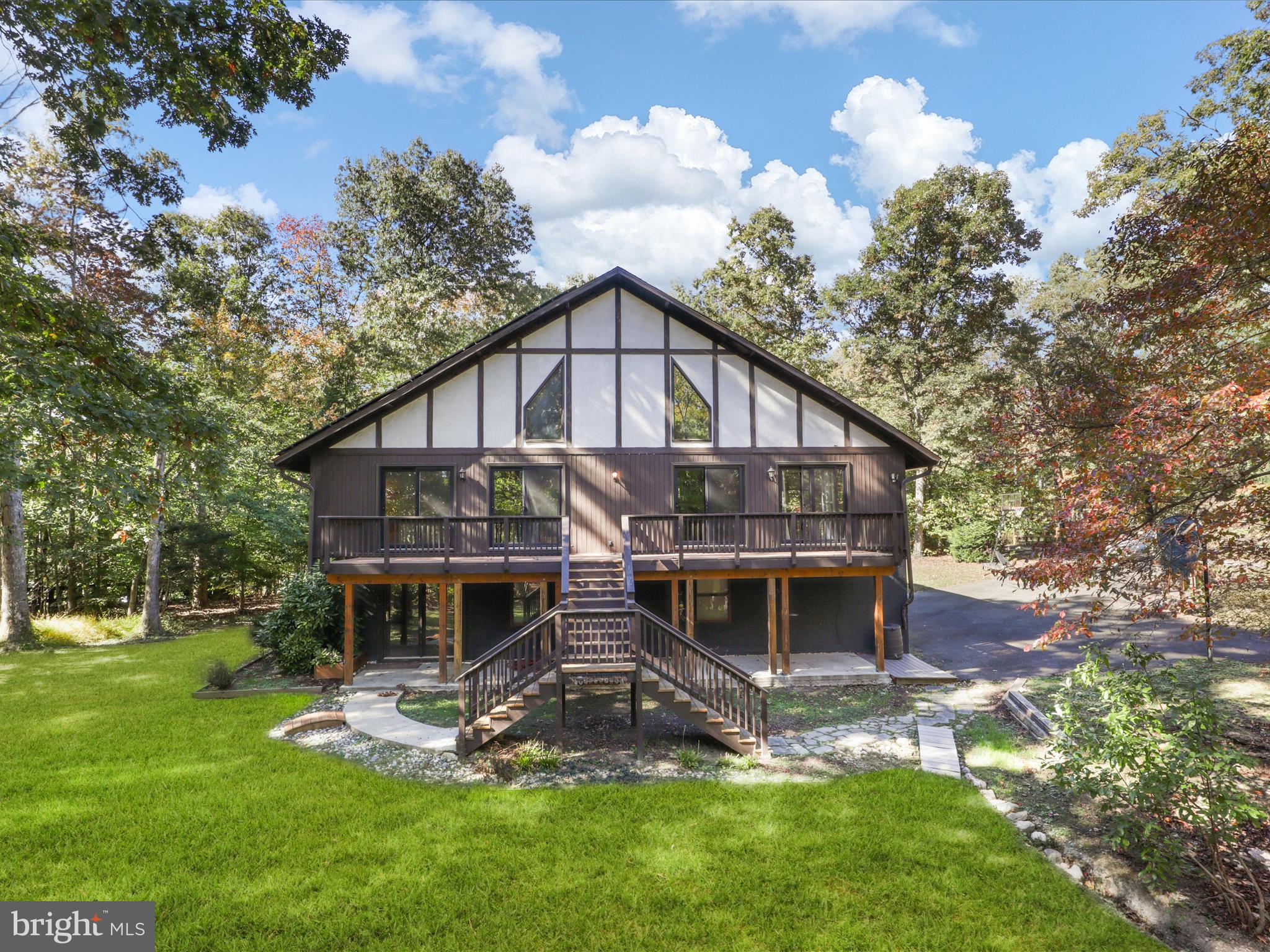 11713 HENDERSON ROAD