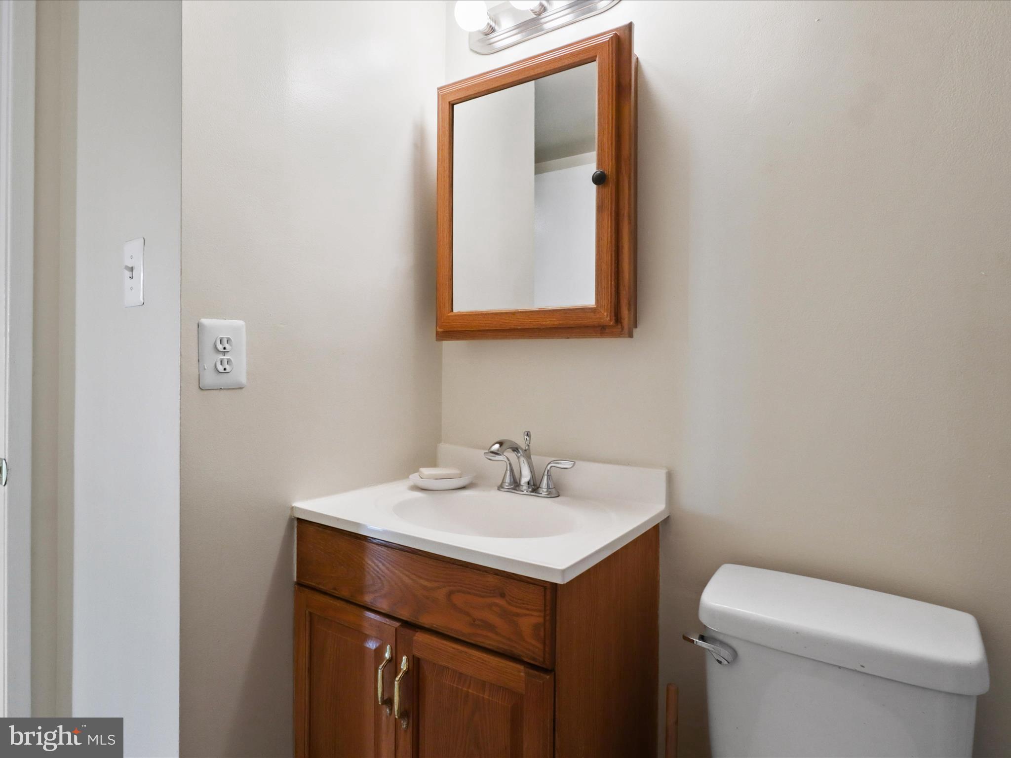 8607 VILLAGE WAY D 07/8607D