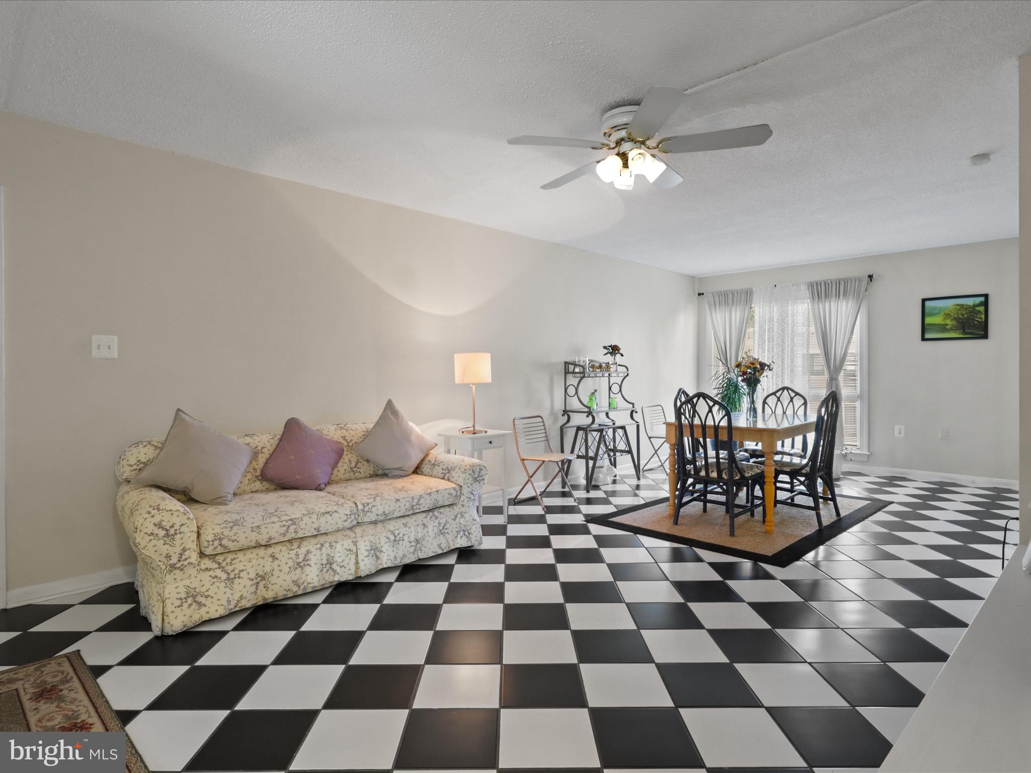 8607 VILLAGE WAY D 07/8607D