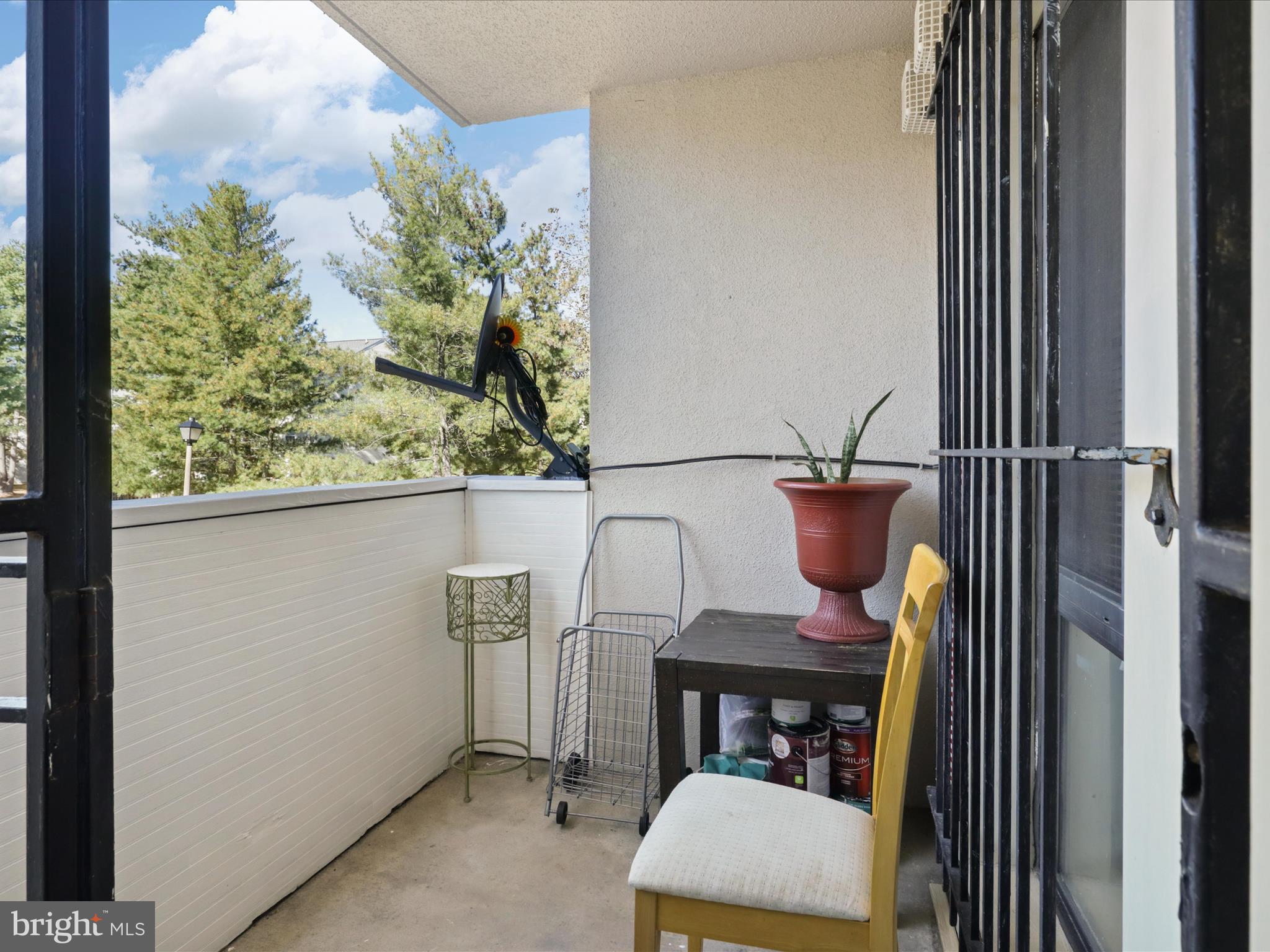 8607 VILLAGE WAY D 07/8607D