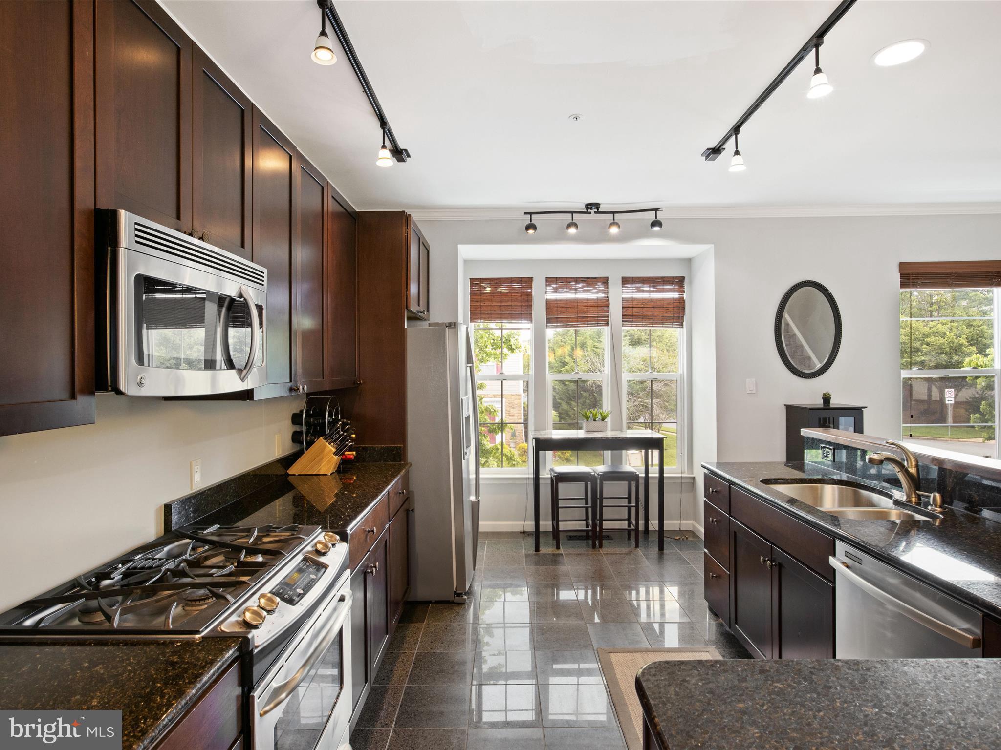 47337 Rock Falls Ter
