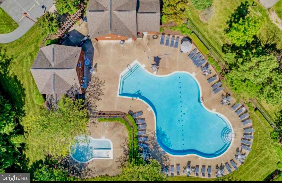 14489 Bluff Point Ct