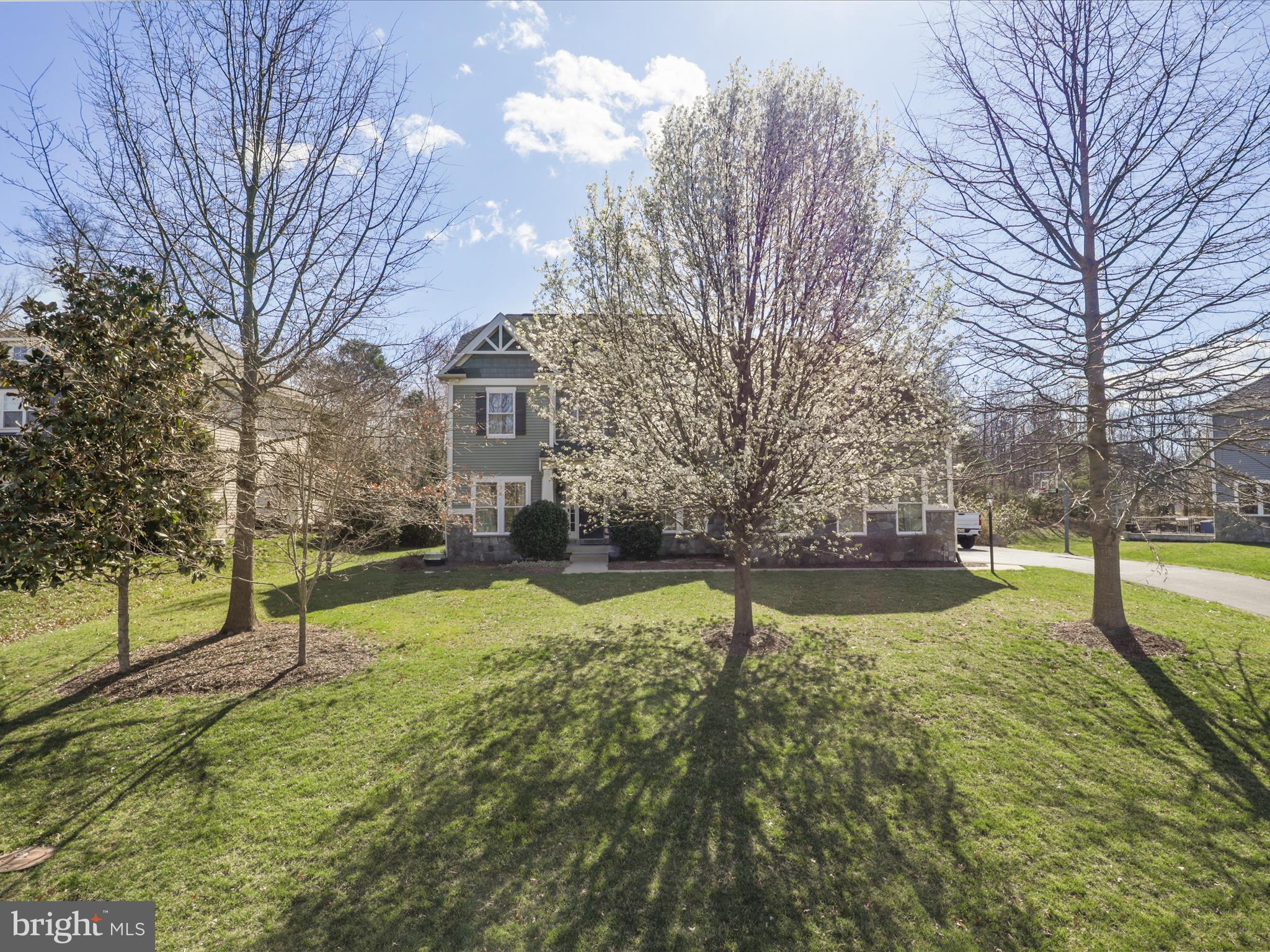 14489 Bluff Point Ct