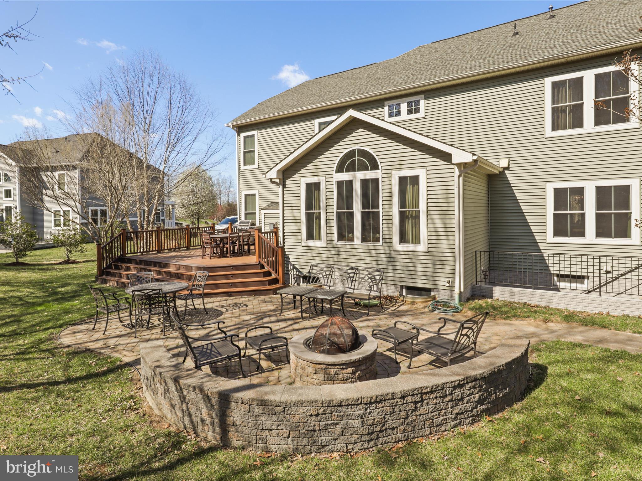 14489 Bluff Point Ct