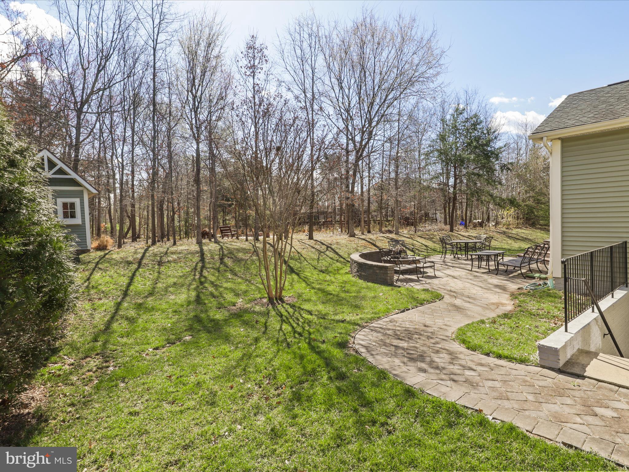 14489 Bluff Point Ct
