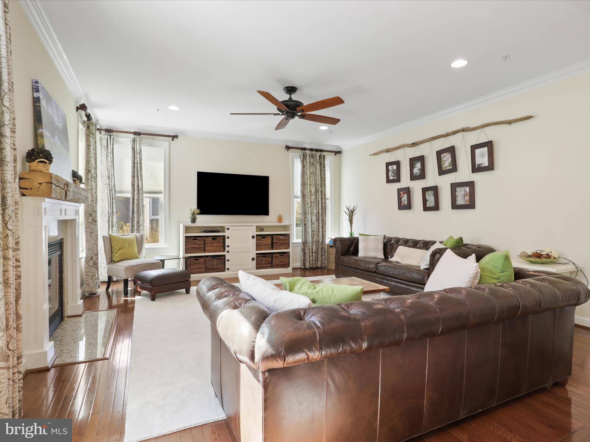 14489 Bluff Point Ct