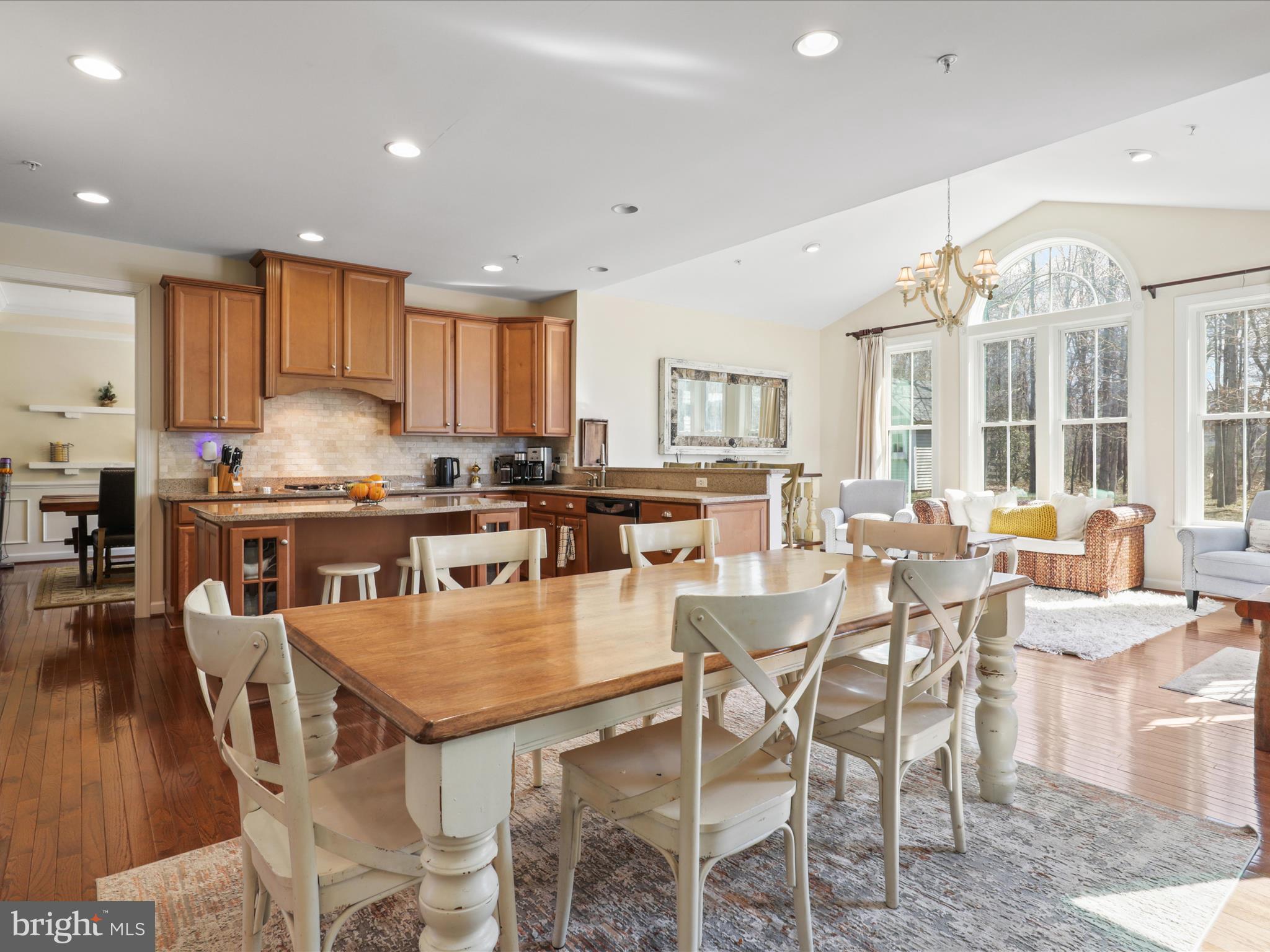 14489 Bluff Point Ct