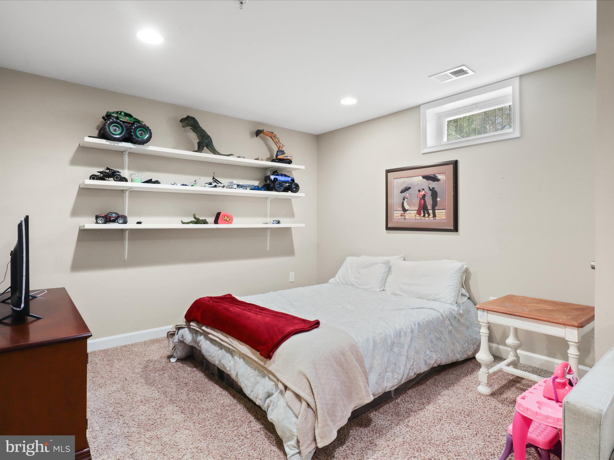 14489 Bluff Point Ct
