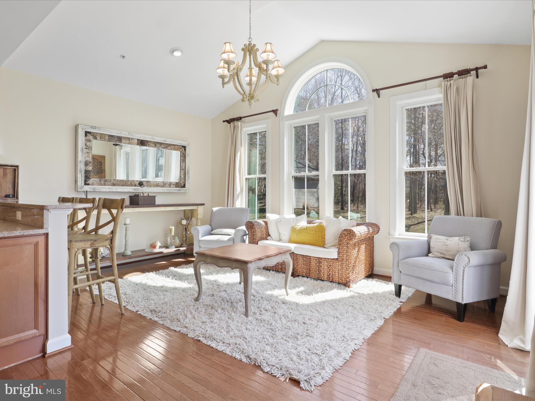 14489 Bluff Point Ct