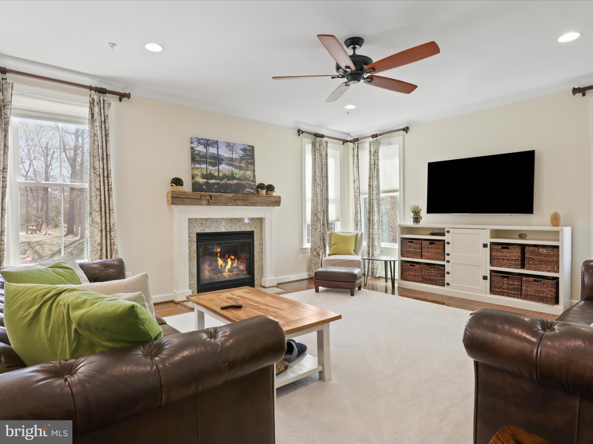 14489 Bluff Point Ct