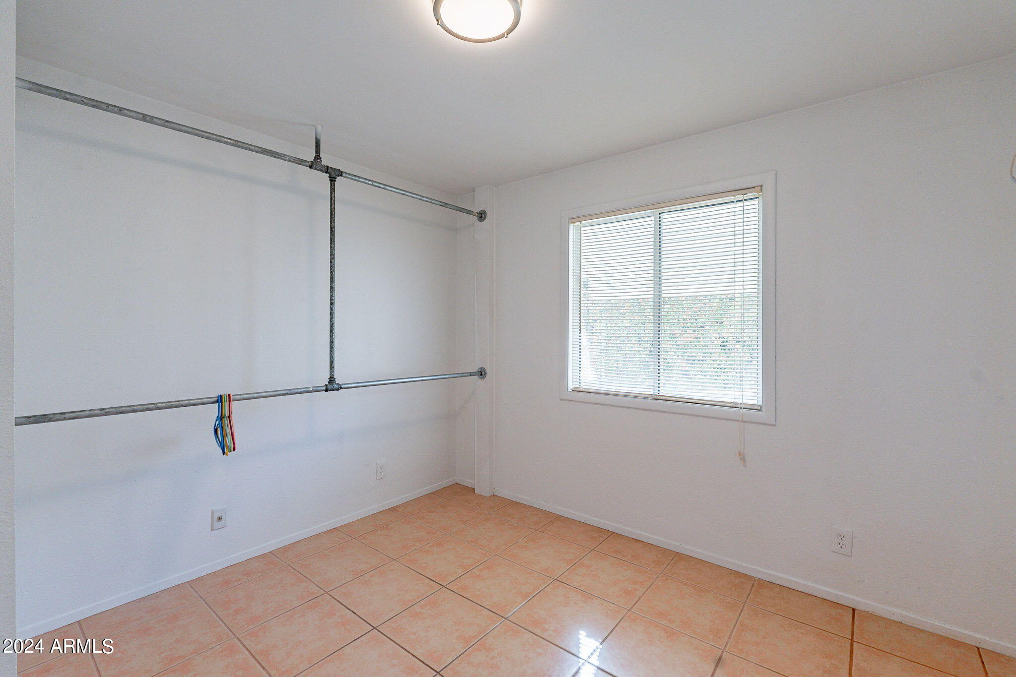 2130 W GREENBRIAR Drive