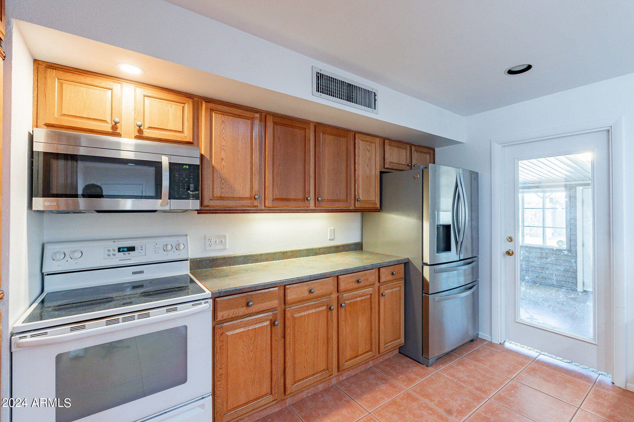 2130 W GREENBRIAR Drive