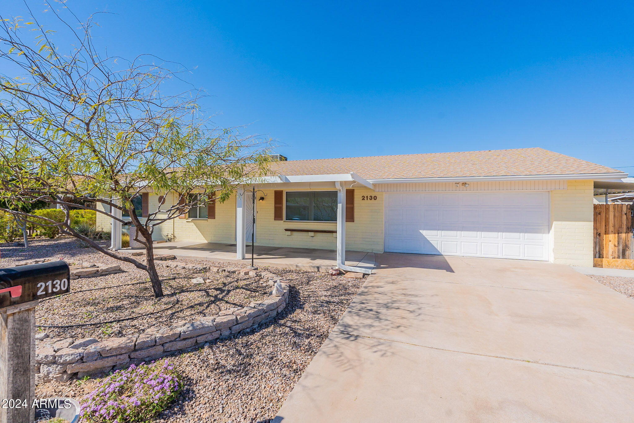 2130 W GREENBRIAR Drive