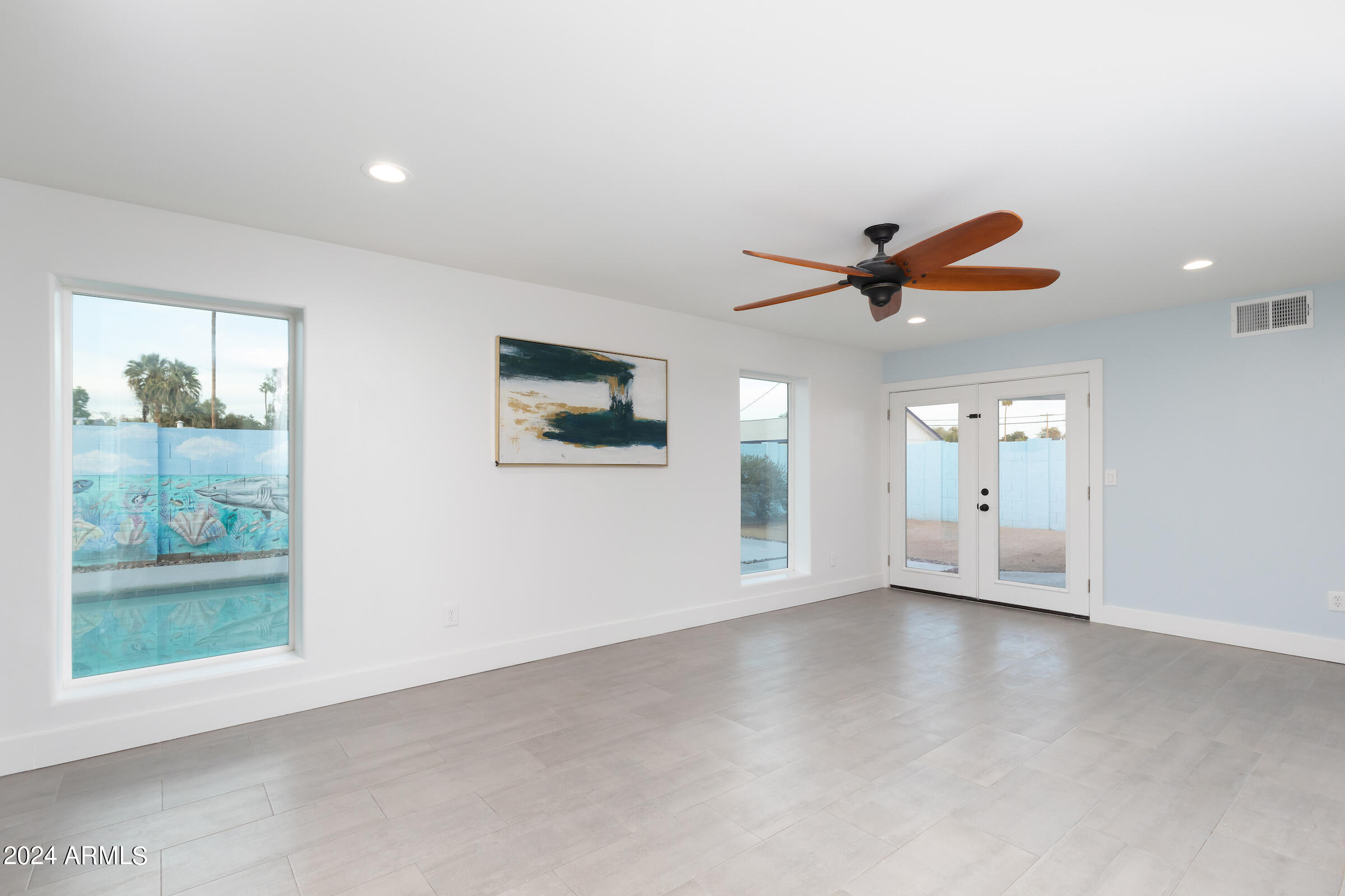 3038 E AVALON Drive