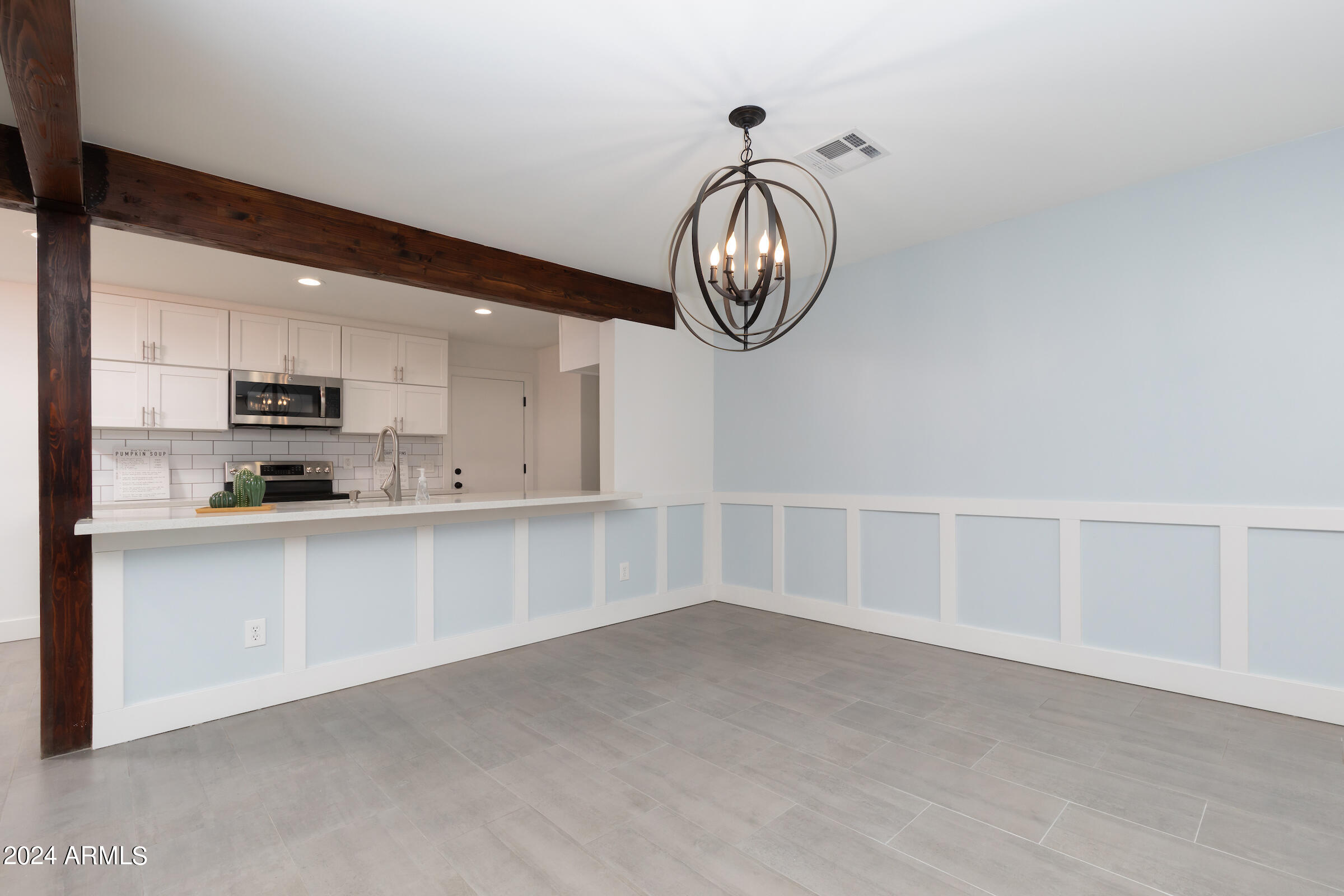 3038 E AVALON Drive