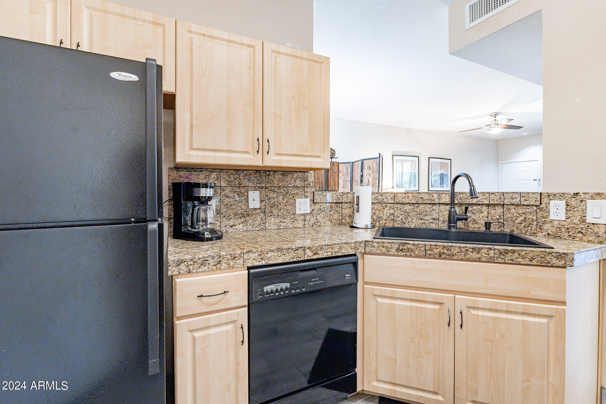 1411 E ORANGEWOOD Avenue, 142