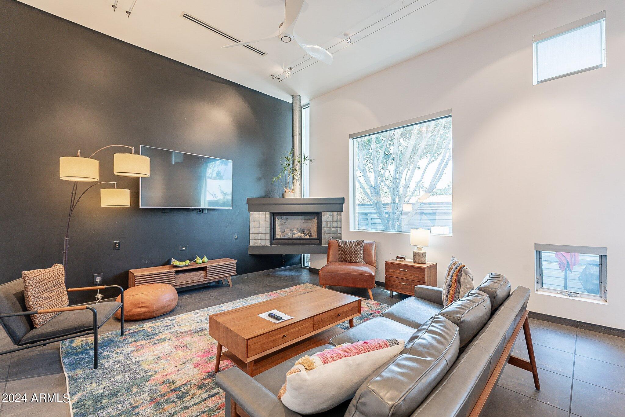 4326 N 25TH Street, 109