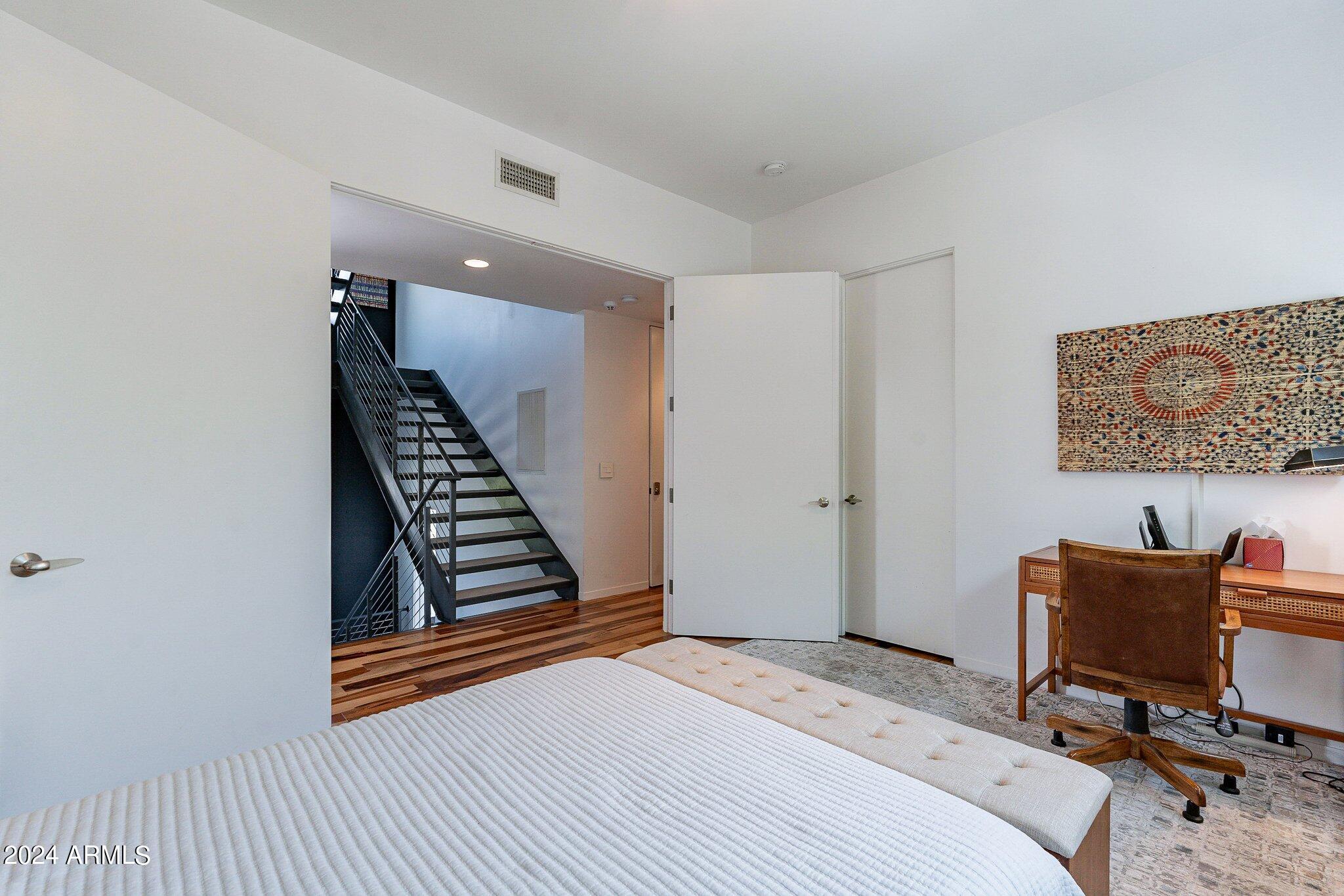 4326 N 25TH Street, 109