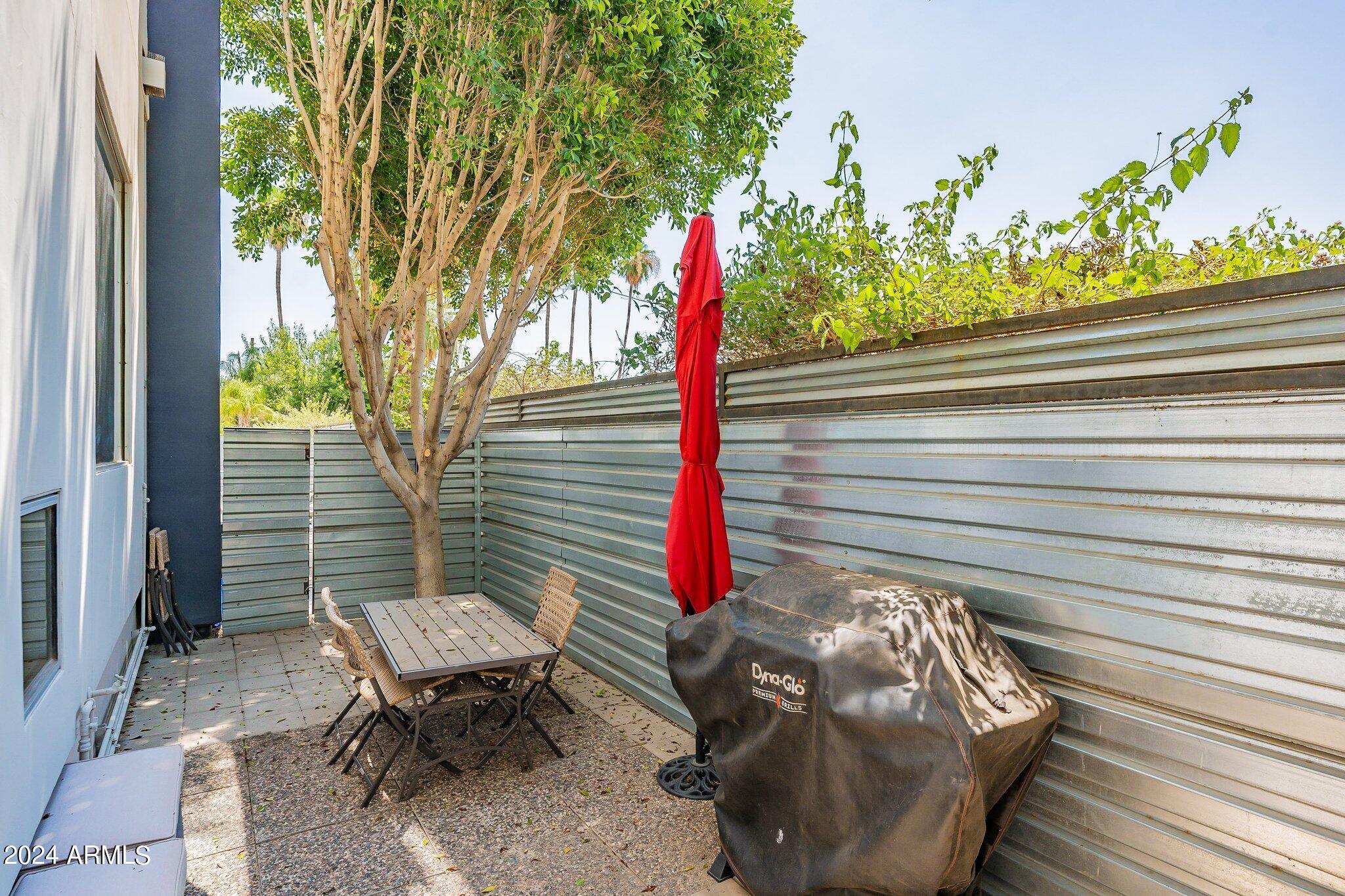 4326 N 25TH Street, 109