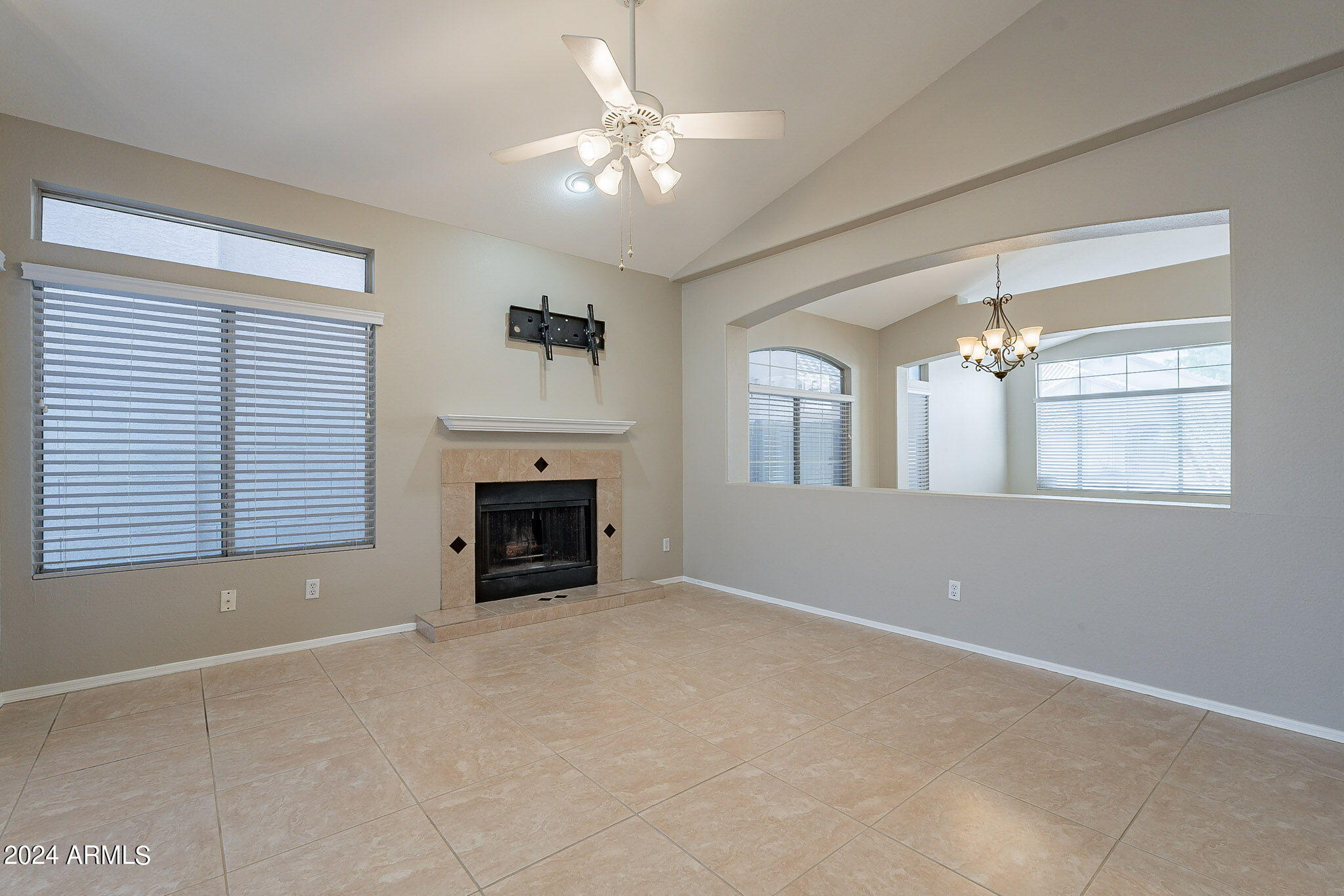 97 W BOLERO Drive