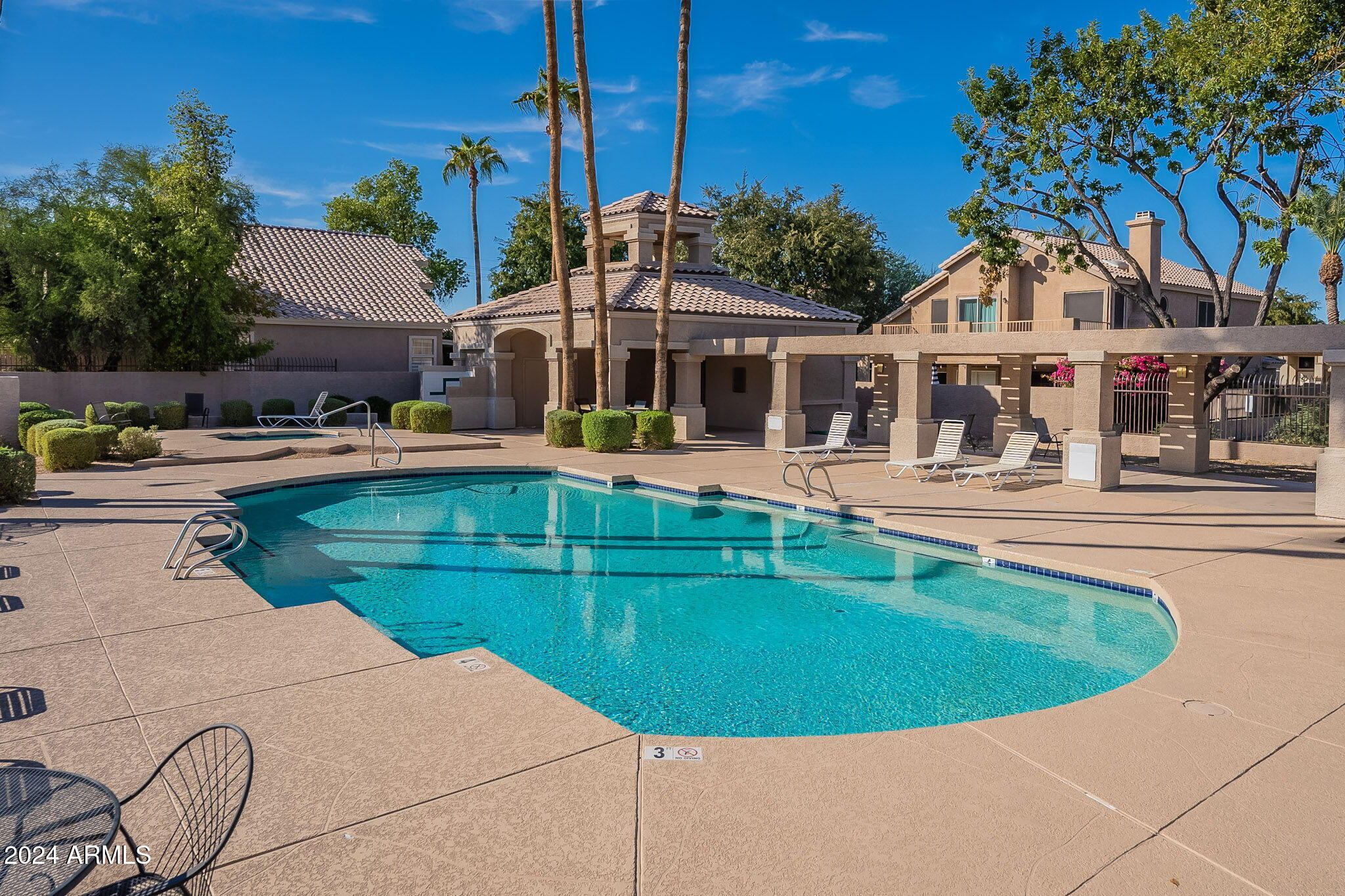 97 W BOLERO Drive