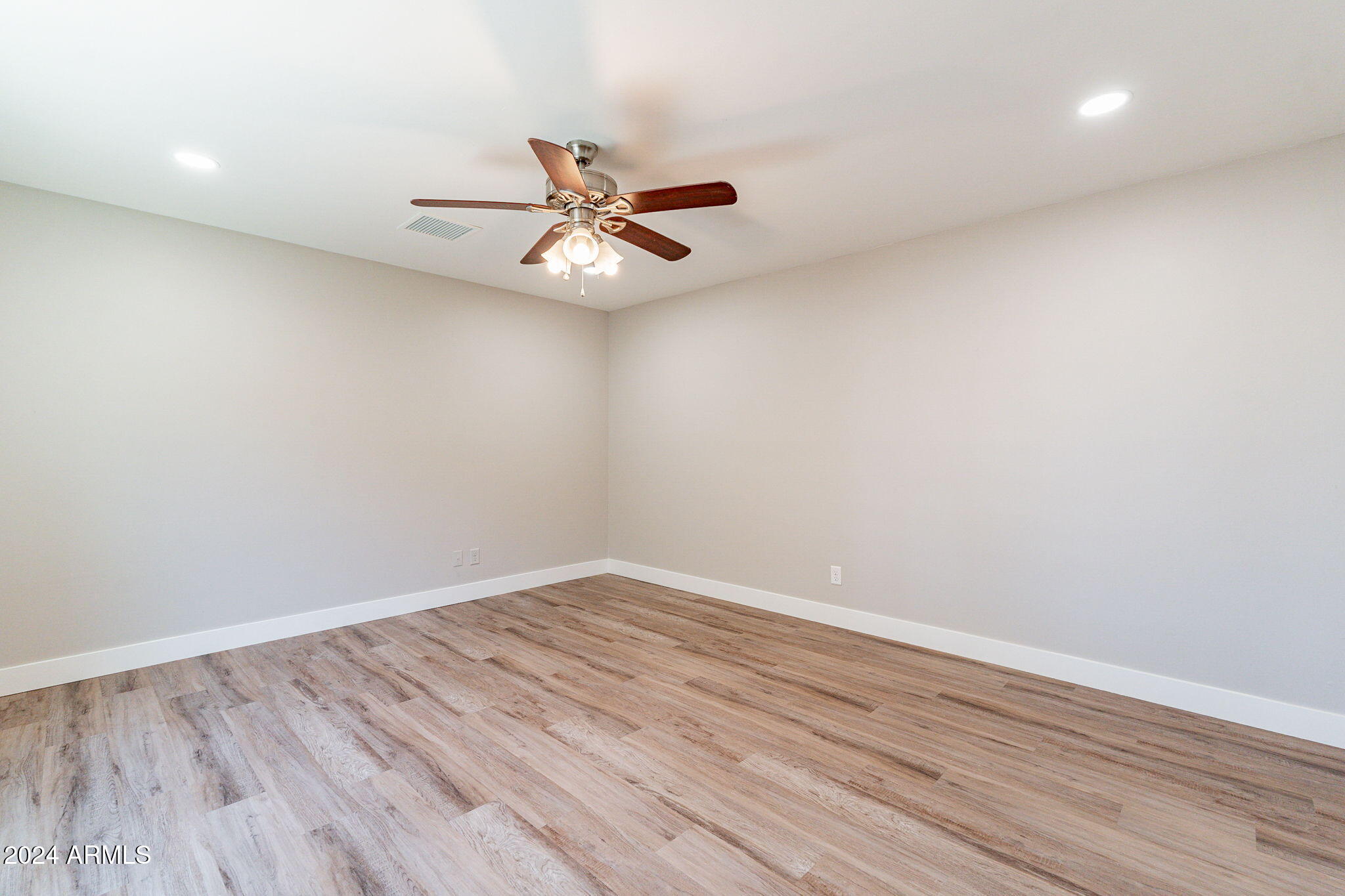3749 W SAHUARO Drive