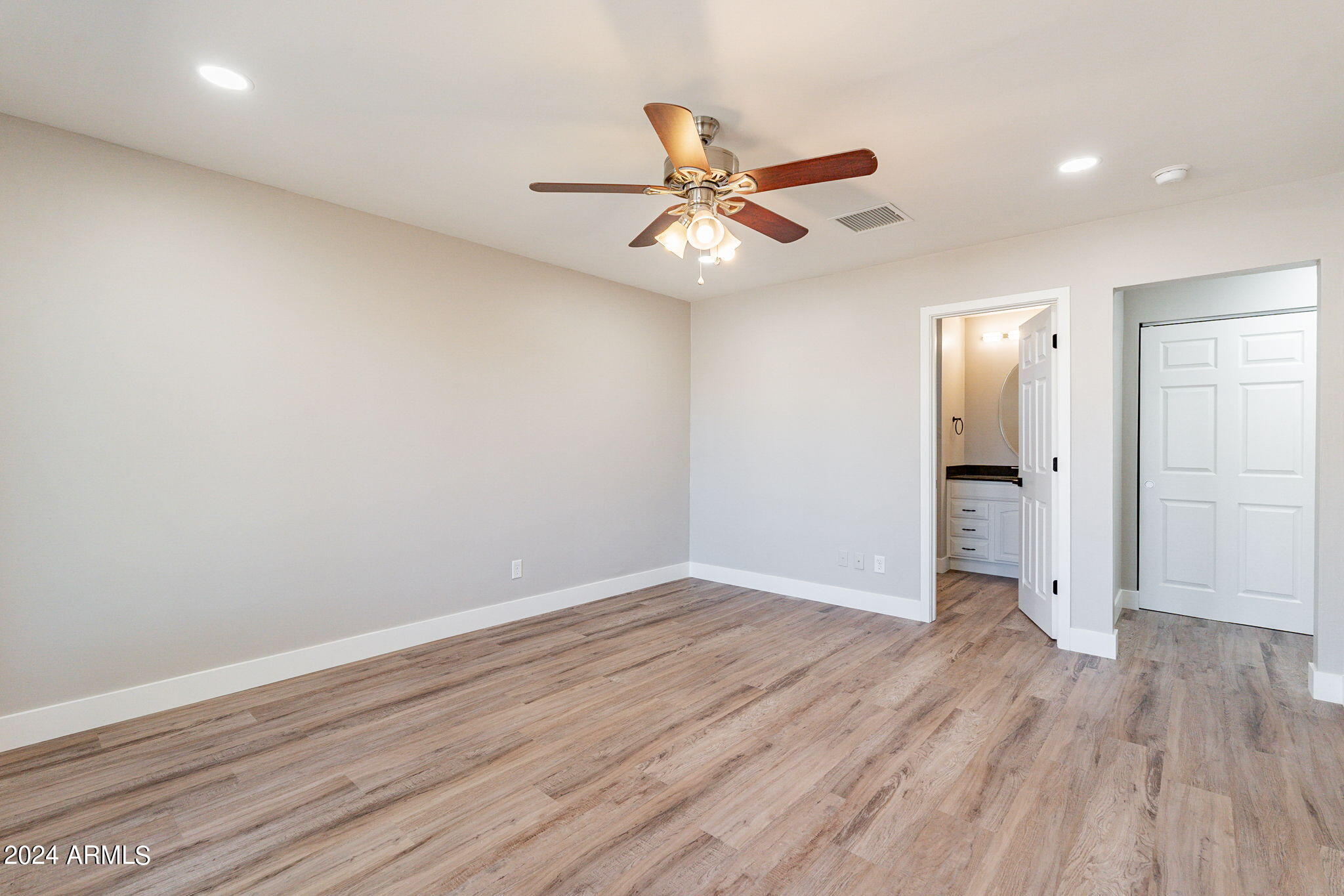 3749 W SAHUARO Drive