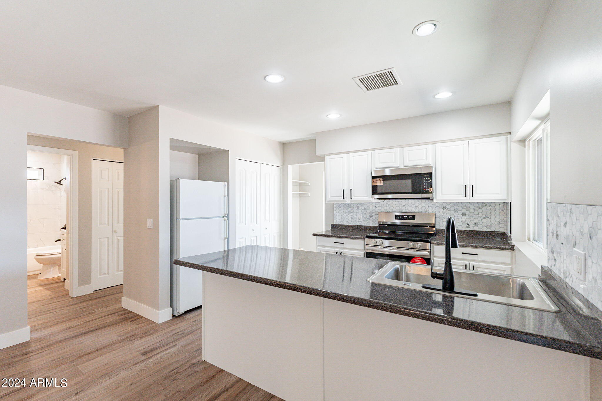 3749 W SAHUARO Drive