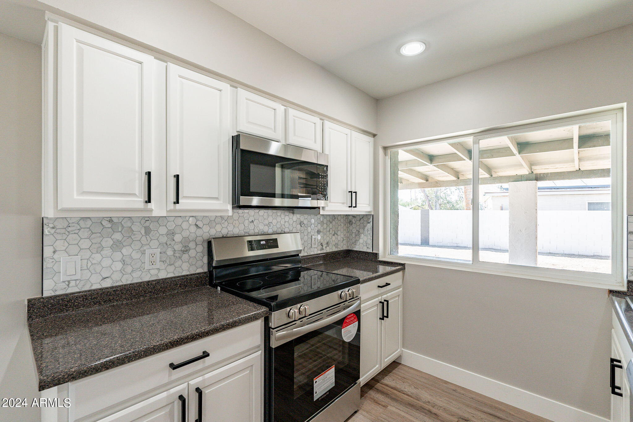 3749 W SAHUARO Drive
