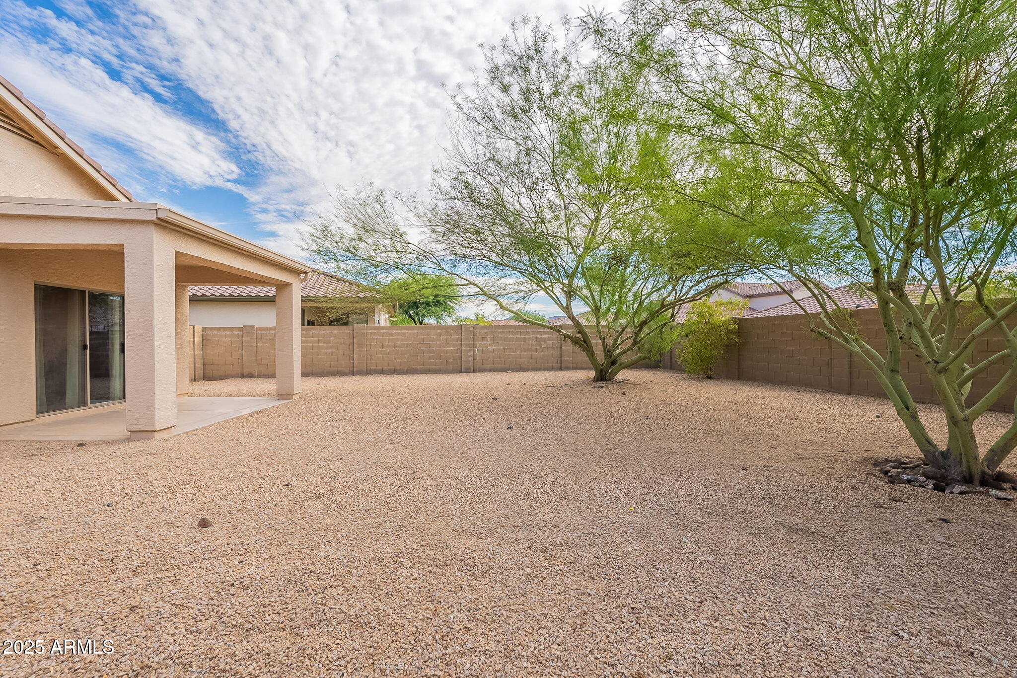 39531 N WHITE TAIL Lane